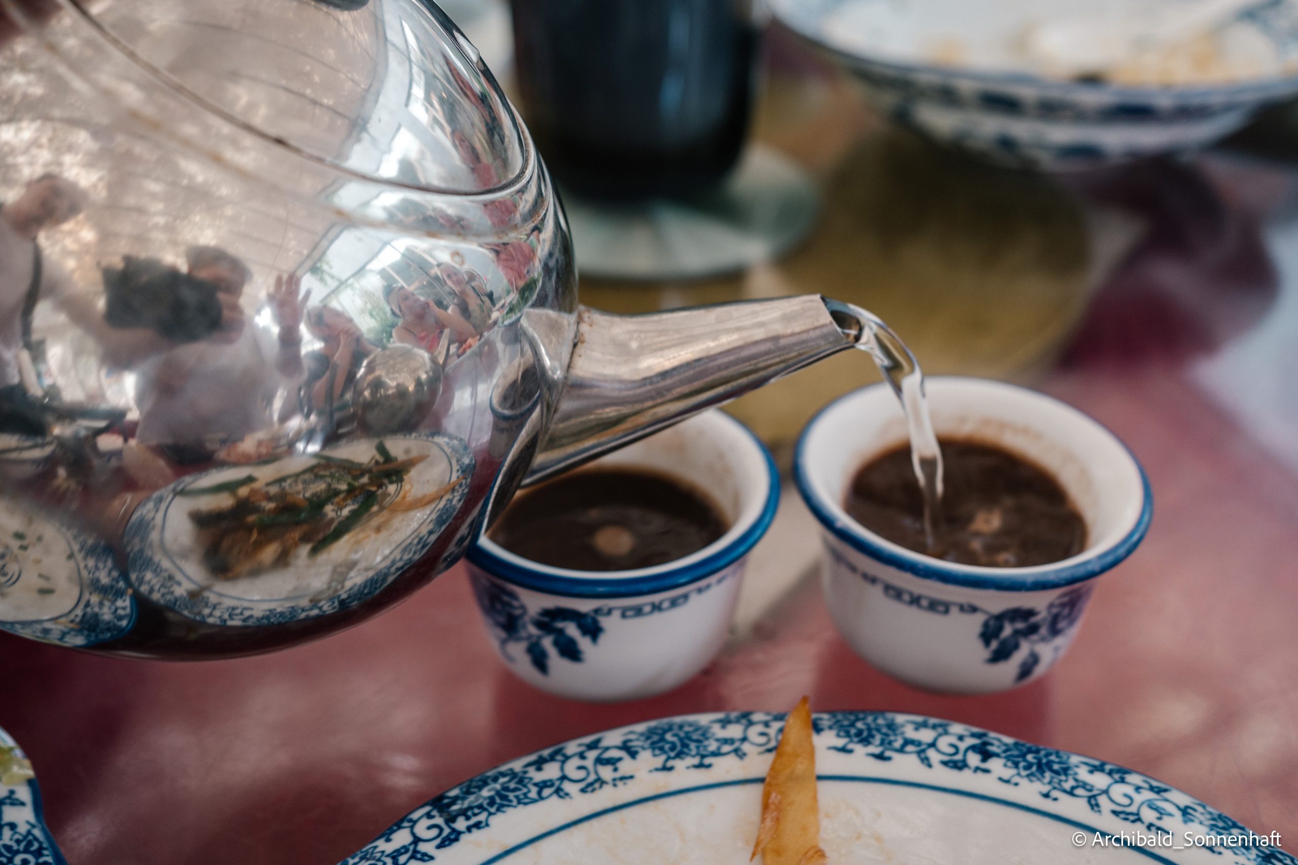 Dongchong. Photographer in Guangzhou, China. Archibald Sonnenhaft