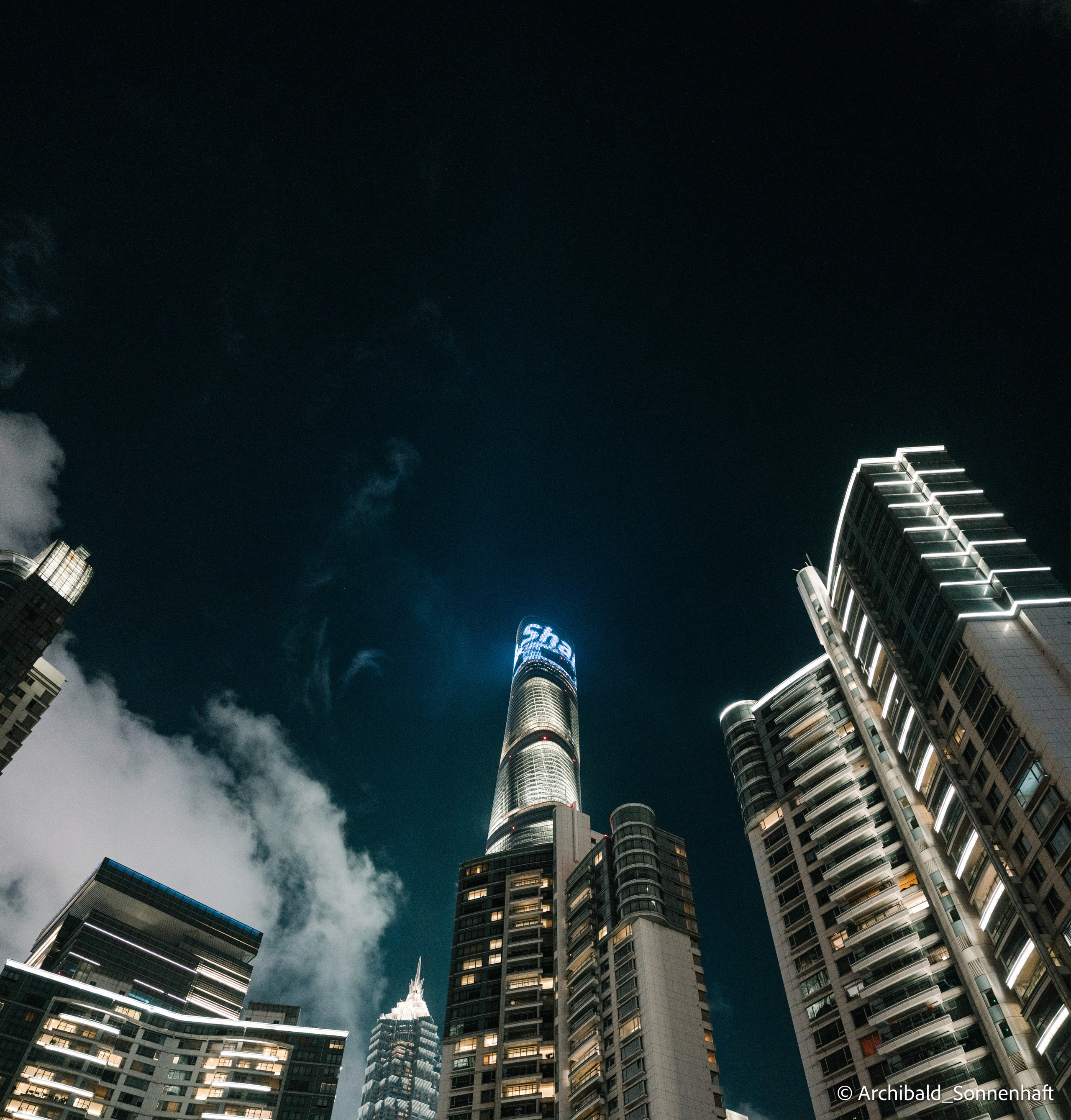 One day in Shanghai. Photographer in Guangzhou, China. Archibald Sonnenhaft