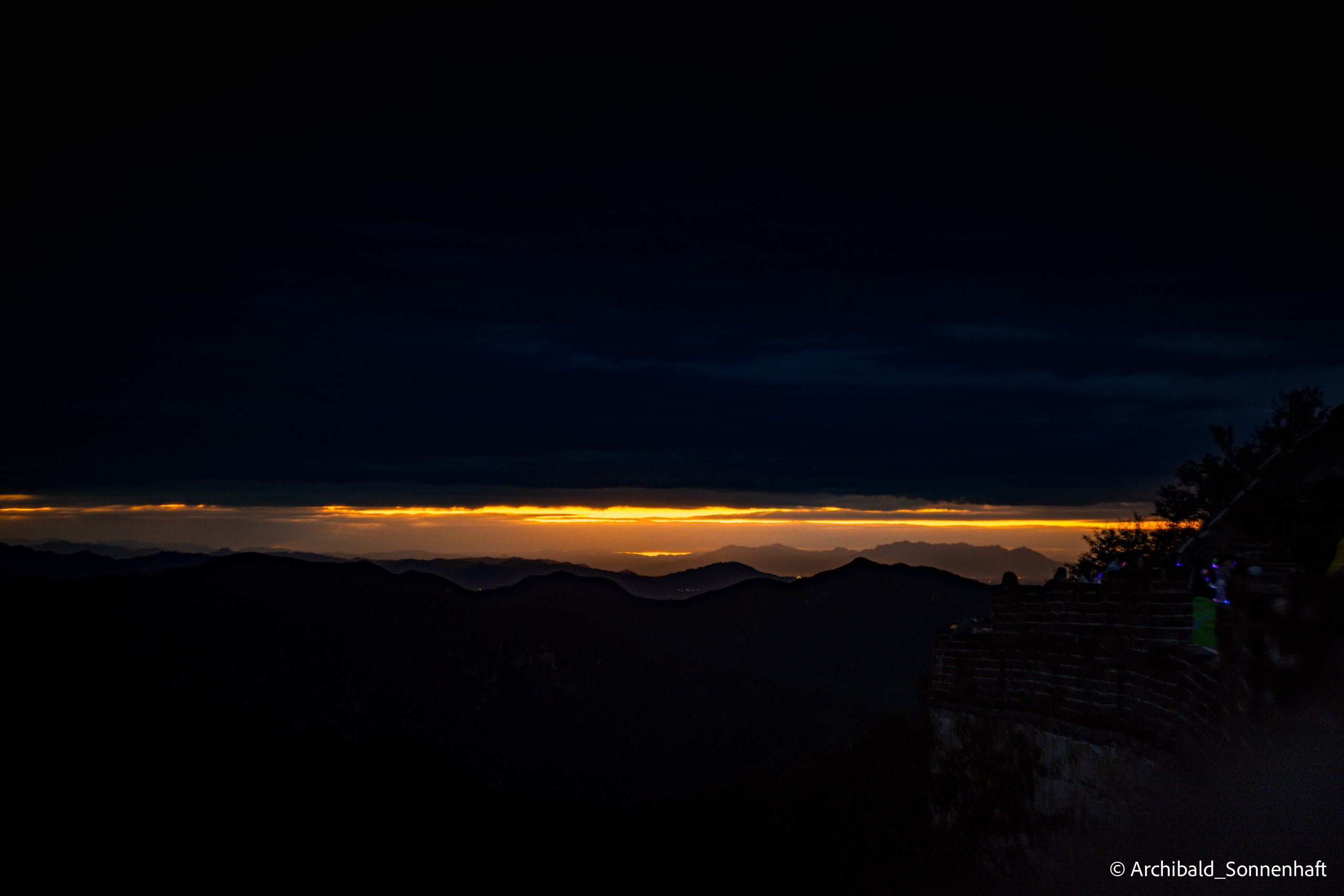 🇨🇳 长城, 北京 (Chinese wall, Beijing), 2019.10. Photographer in Guangzhou, China. Archibald Sonnenhaft