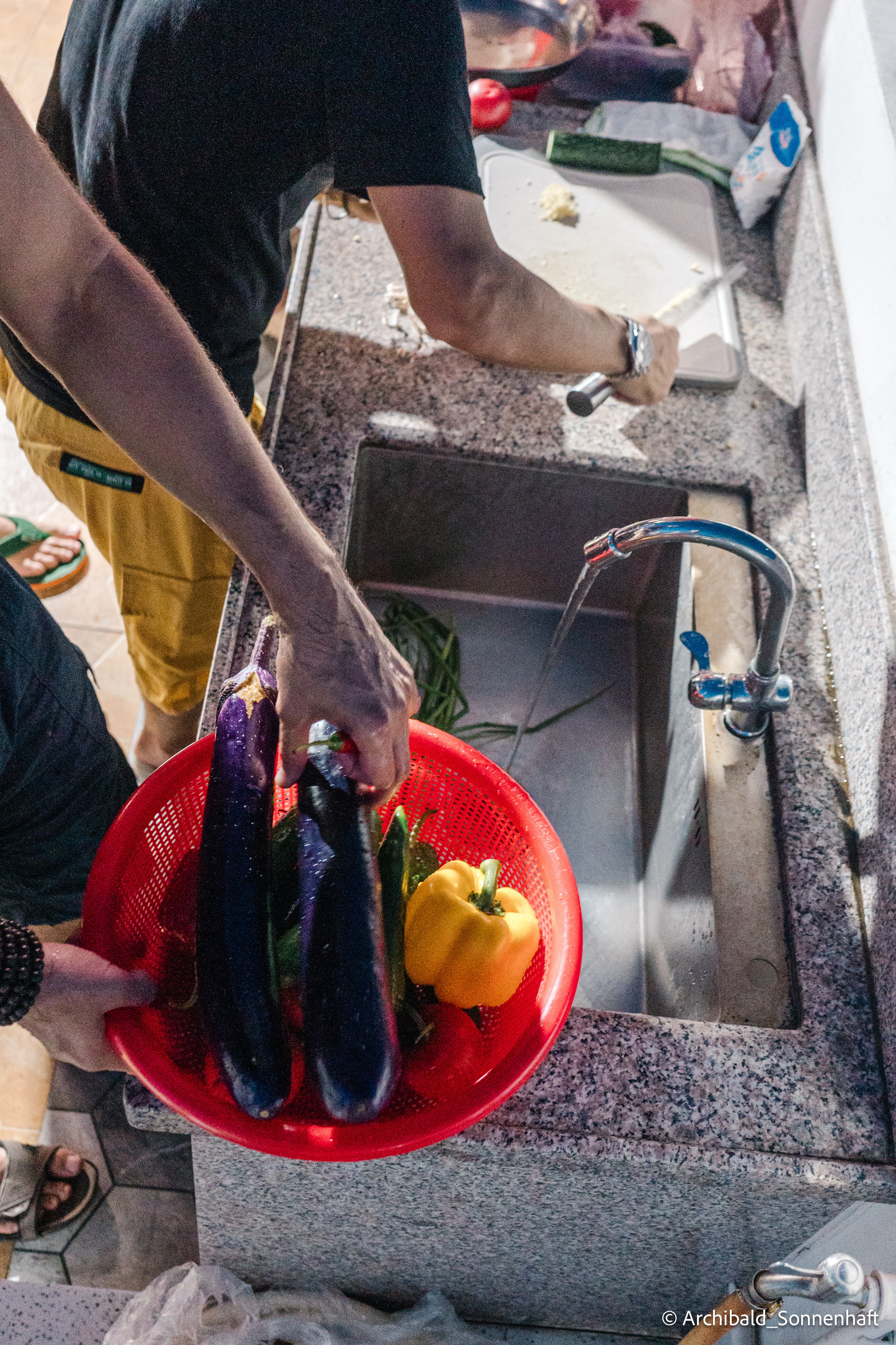 Dongchong. Photographer in Guangzhou, China. Archibald Sonnenhaft