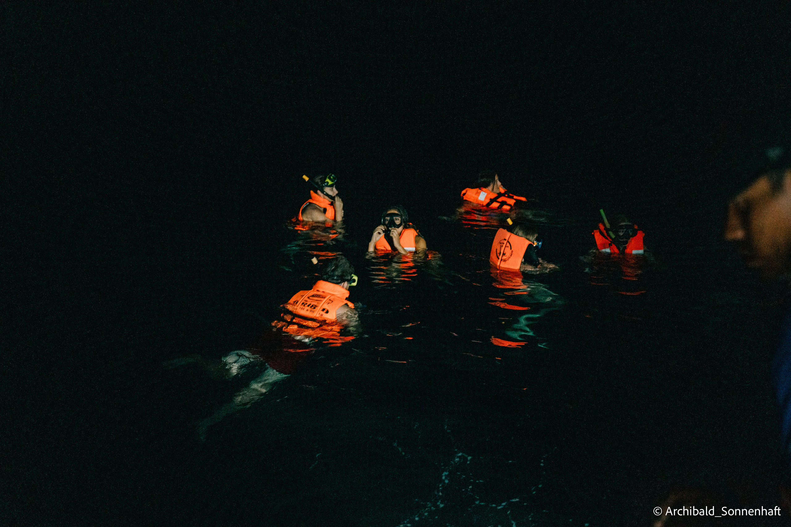 Thai, Phiphi. Photographer in Guangzhou, China. Archibald Sonnenhaft