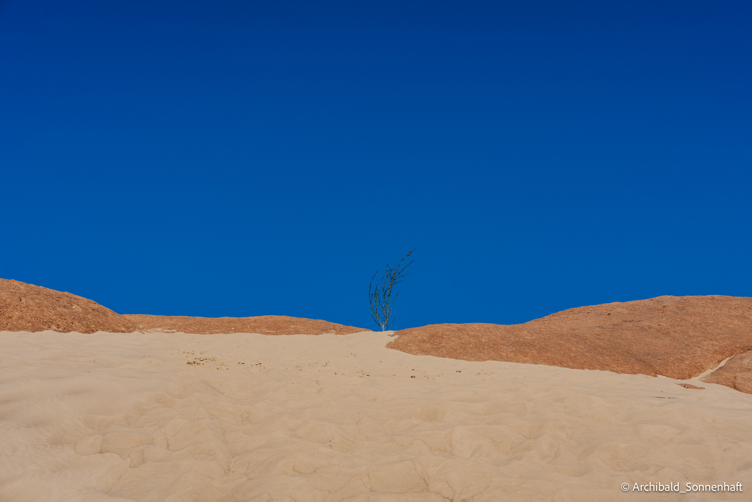 Inner Mongolia, Yulongsha. Photographer in Guangzhou, China. Archibald Sonnenhaft