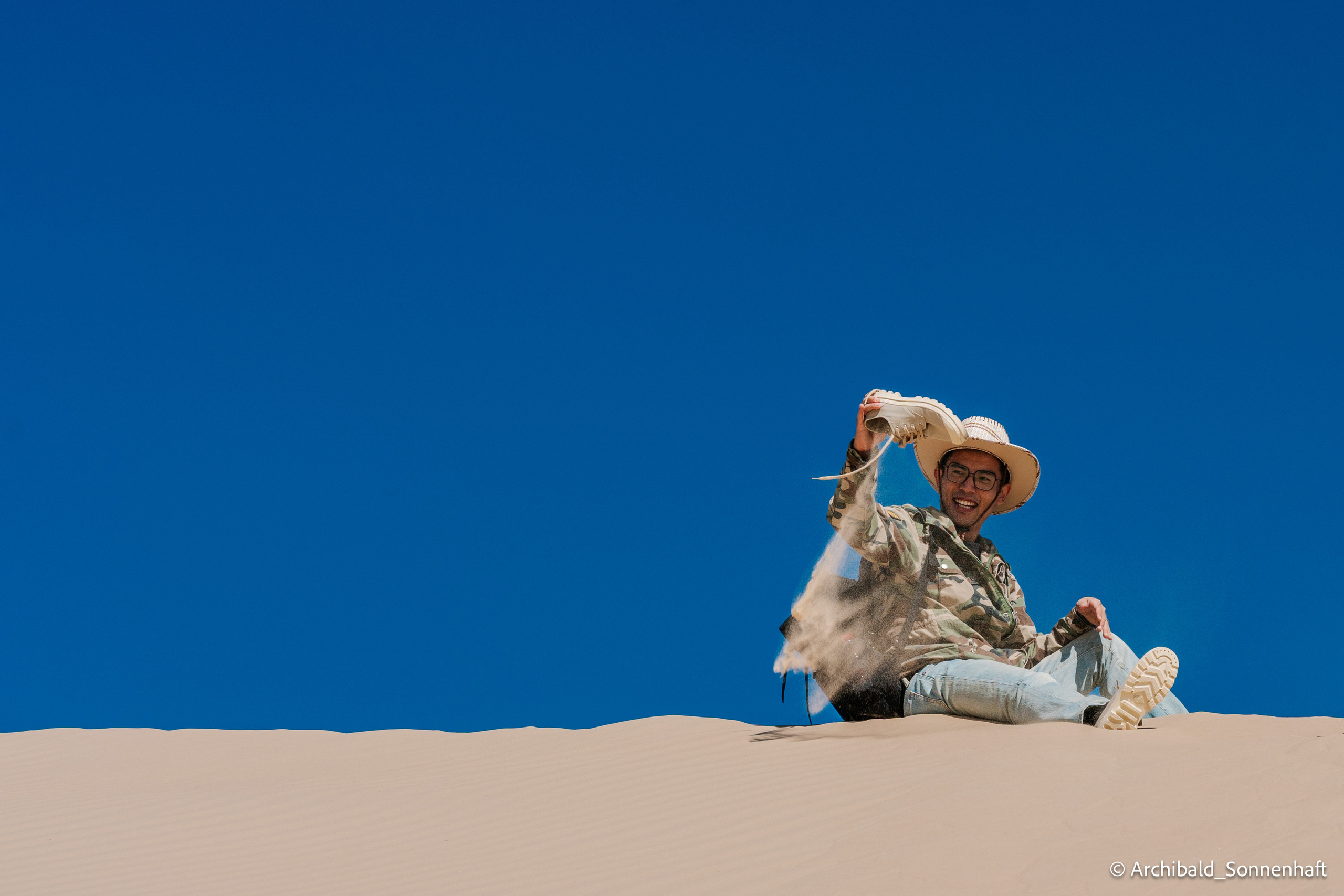 Inner Mongolia, Yulongsha. Photographer in Guangzhou, China. Archibald Sonnenhaft