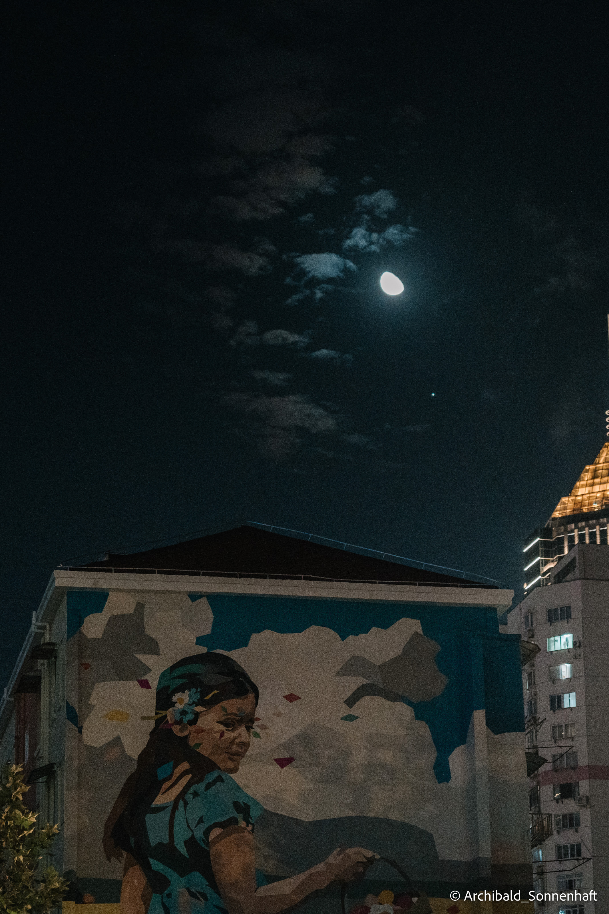 One day in Shanghai. Photographer in Guangzhou, China. Archibald Sonnenhaft