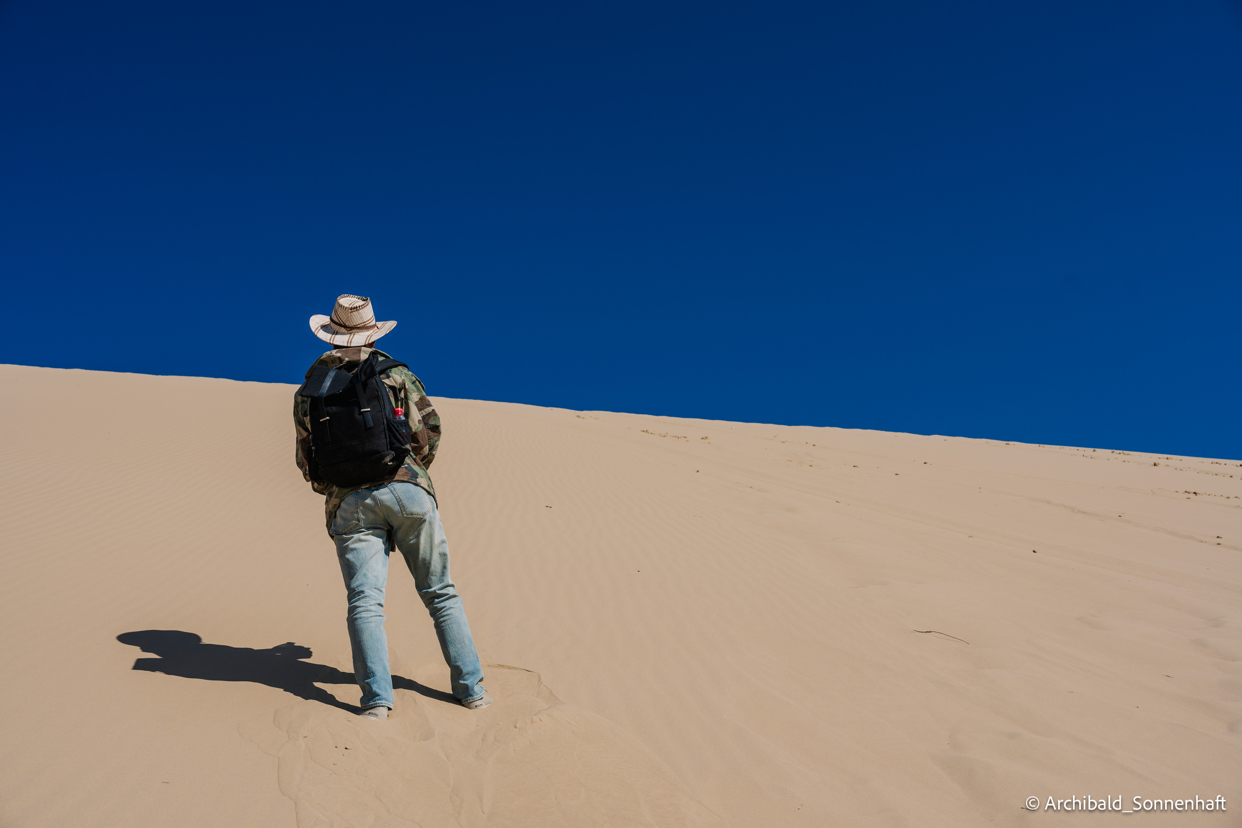 Inner Mongolia, Yulongsha. Photographer in Guangzhou, China. Archibald Sonnenhaft