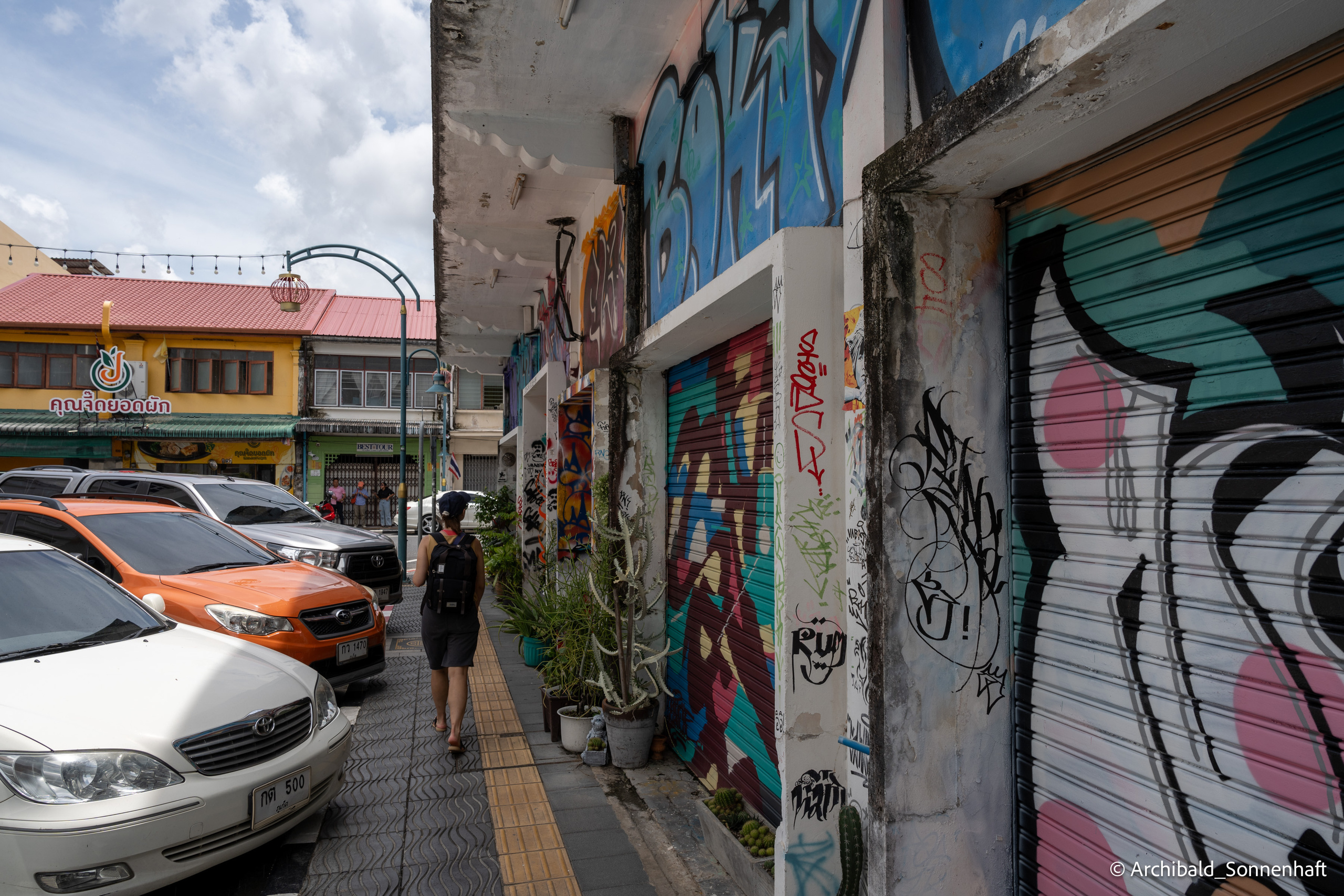 Thai Phuket to Phiphi. Photographer in Guangzhou, China. Archibald Sonnenhaft