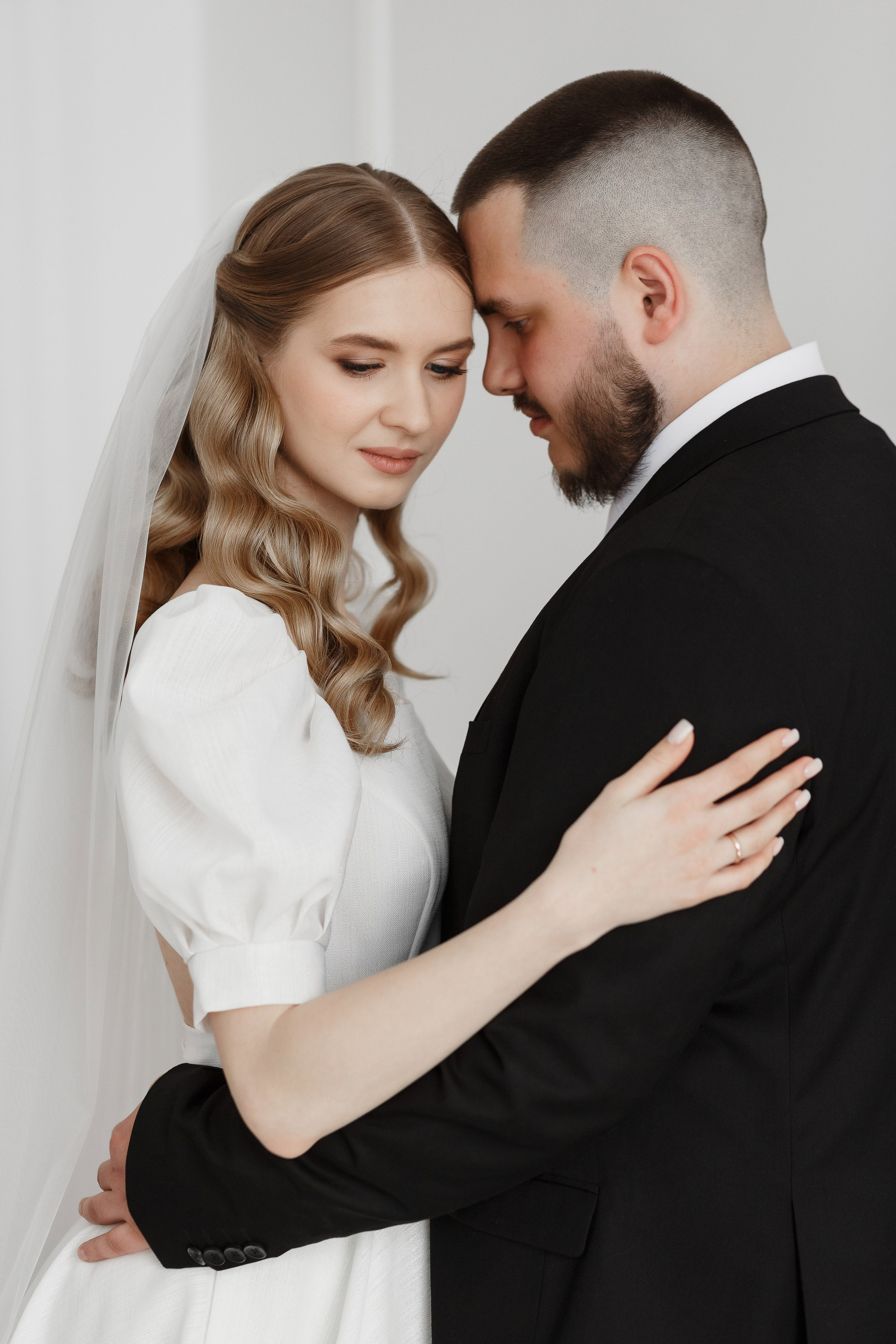 Свадебная фотосессия Саши и Насти в ресторане Чехов Сад, Таганрог. Свадебный и семейный фотограф в Таганроге Бакарюк Антон