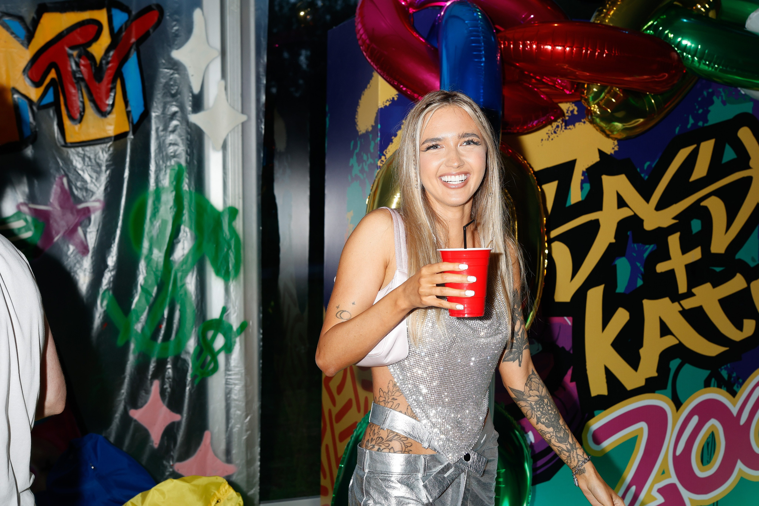 MEZENOVA. Nikolskayasecular