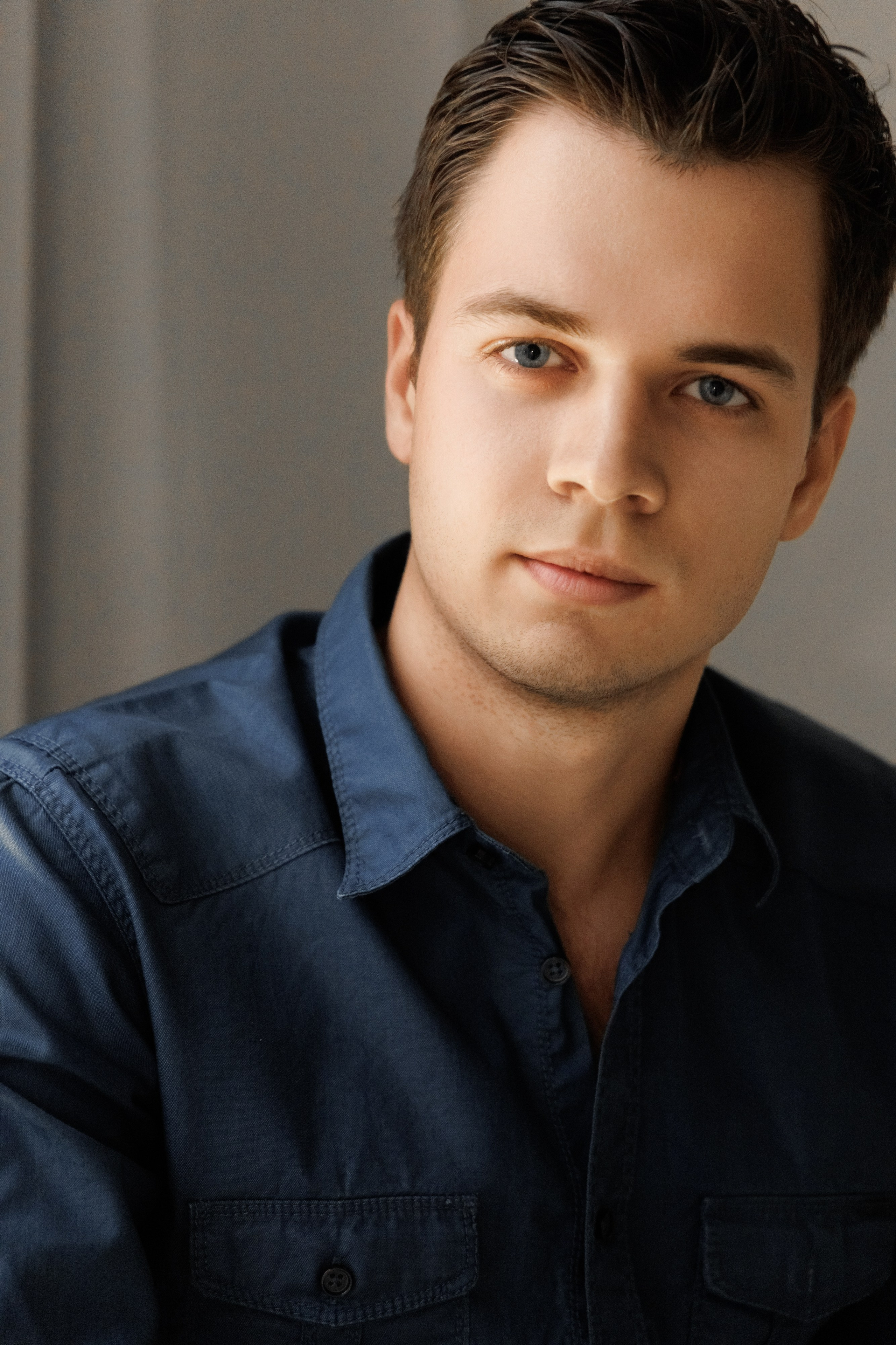 Фотосессия для Леонида. Женский и мужской фотограф в Нижнем Новгороде Наталья Латыпова. Портреты в низком ключе