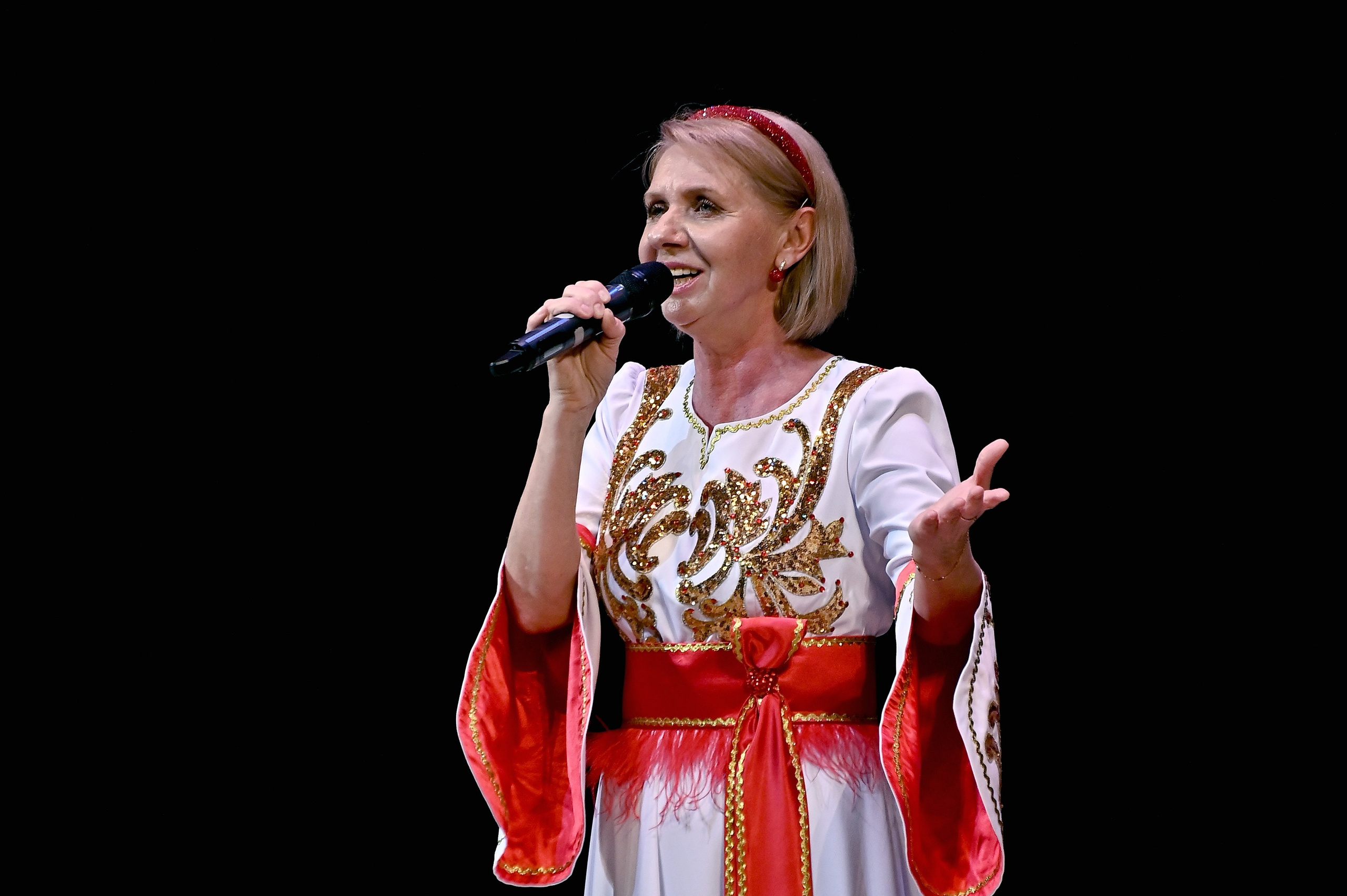 ФОТОГРАФ ВАШИХ МЕРОПРИЯТИЙ РЯЗАНЬ СЕРГЕЙ КЛЮЕВ Концертная фотография близка к репортажу и портретной съемке