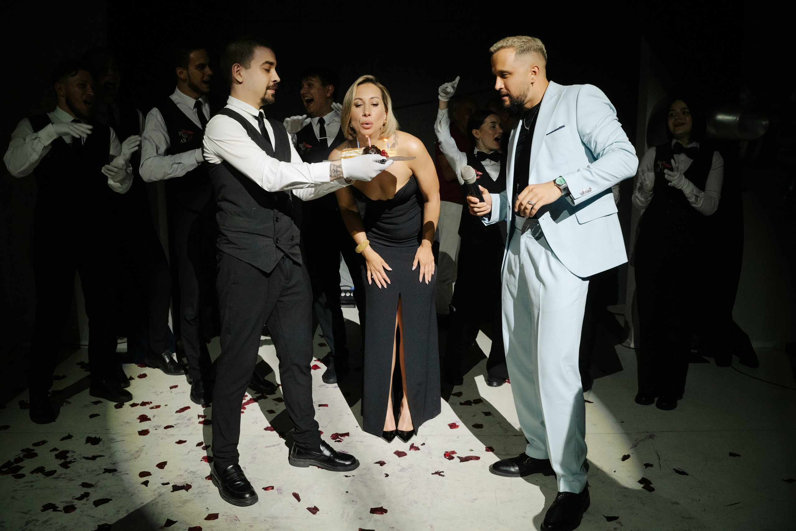 12 июля (пятница). BENUAR Restaurant