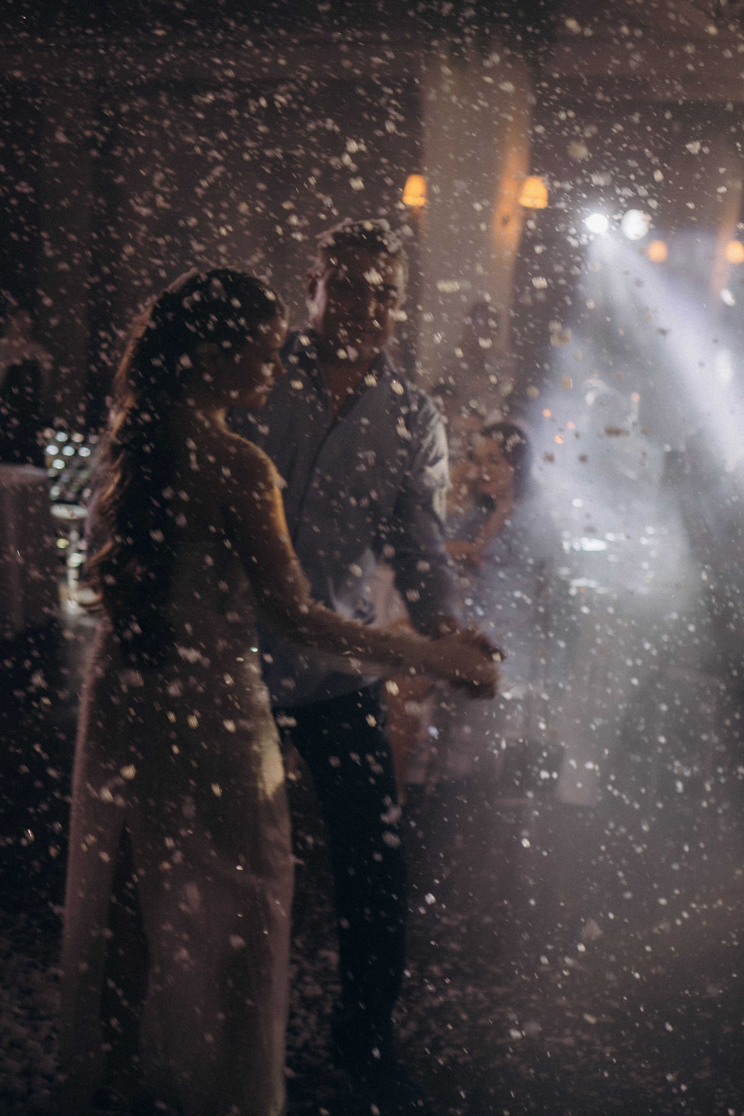 СВАДЕБНАЯ СЬЕМКА СБОРОВ В ОТЕЛЕ И ВЫЕЗД НА ЦЕРЕМОНИЮ (СНЯТО В СИБИРЕ В НИЖНЕВАРТОВСКЕ). Профессиональный фотограф, Санкт-Петербург — Виктория Богомолова