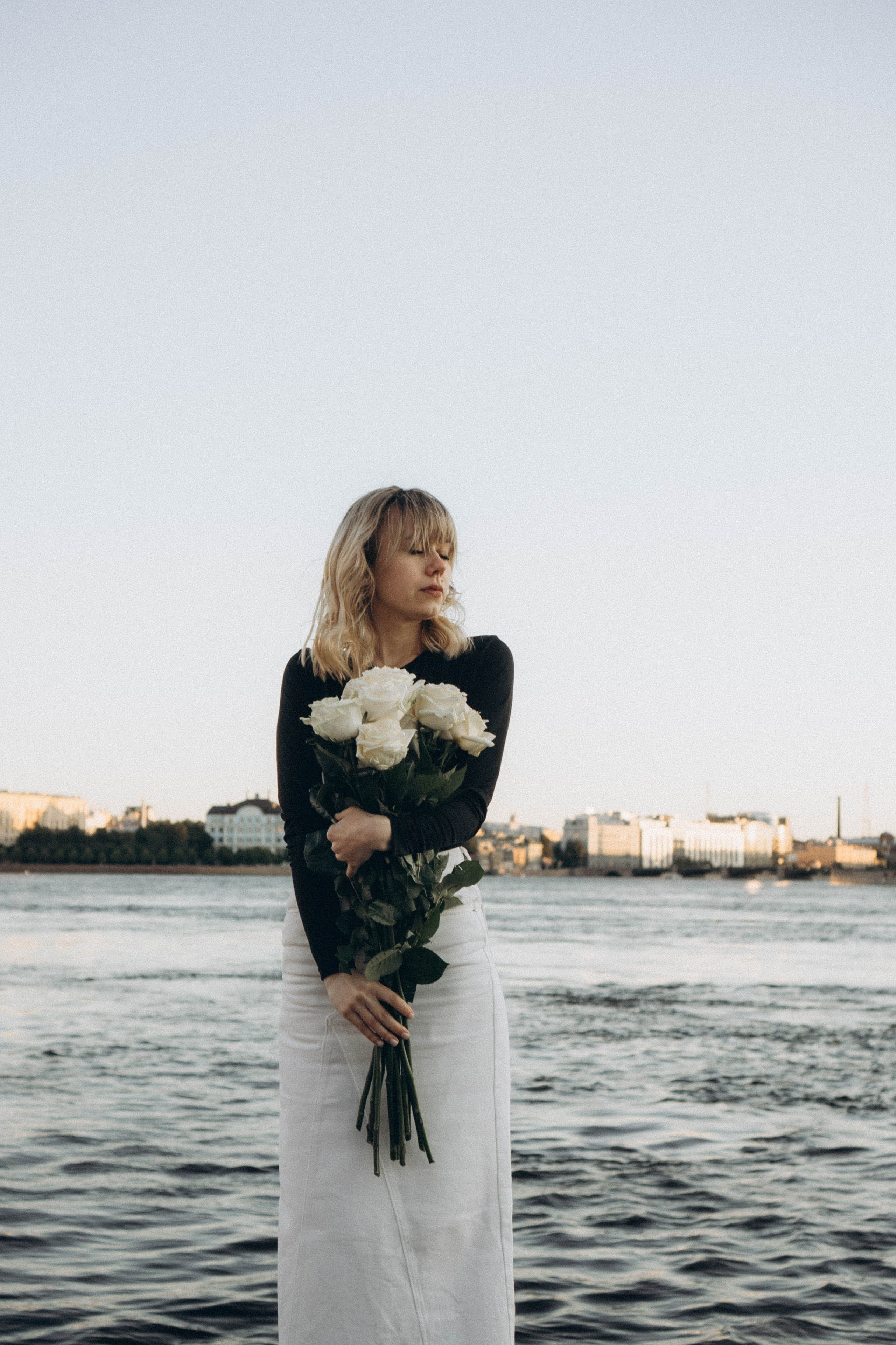 ПРОГУЛКА ПО ГОРОДУ В БЕЛЫЕ НОЧИ (другой вариант). Профессиональный фотограф, Санкт-Петербург — Виктория Богомолова