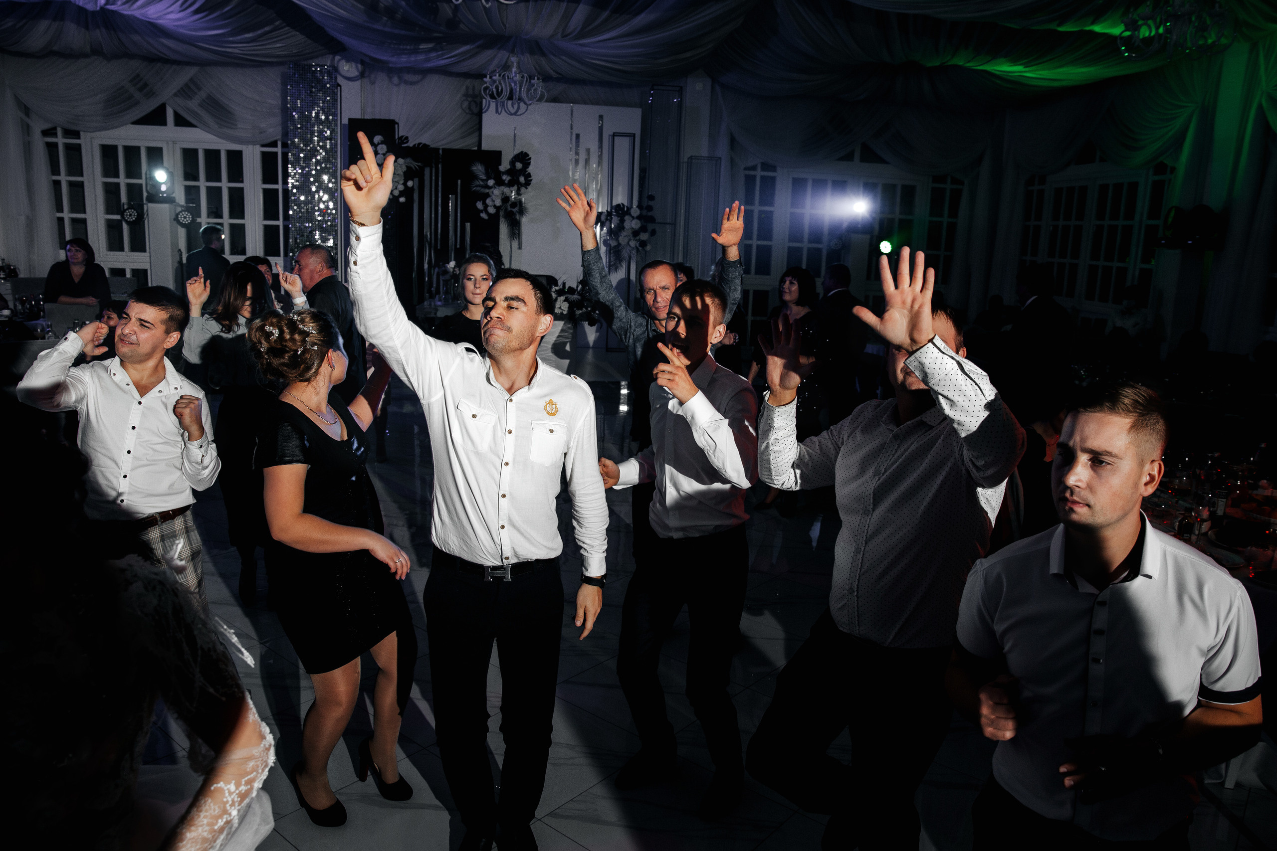 Виталий и Елена. Свадебный фотограф в Ростове-на-Дону Олег Майер