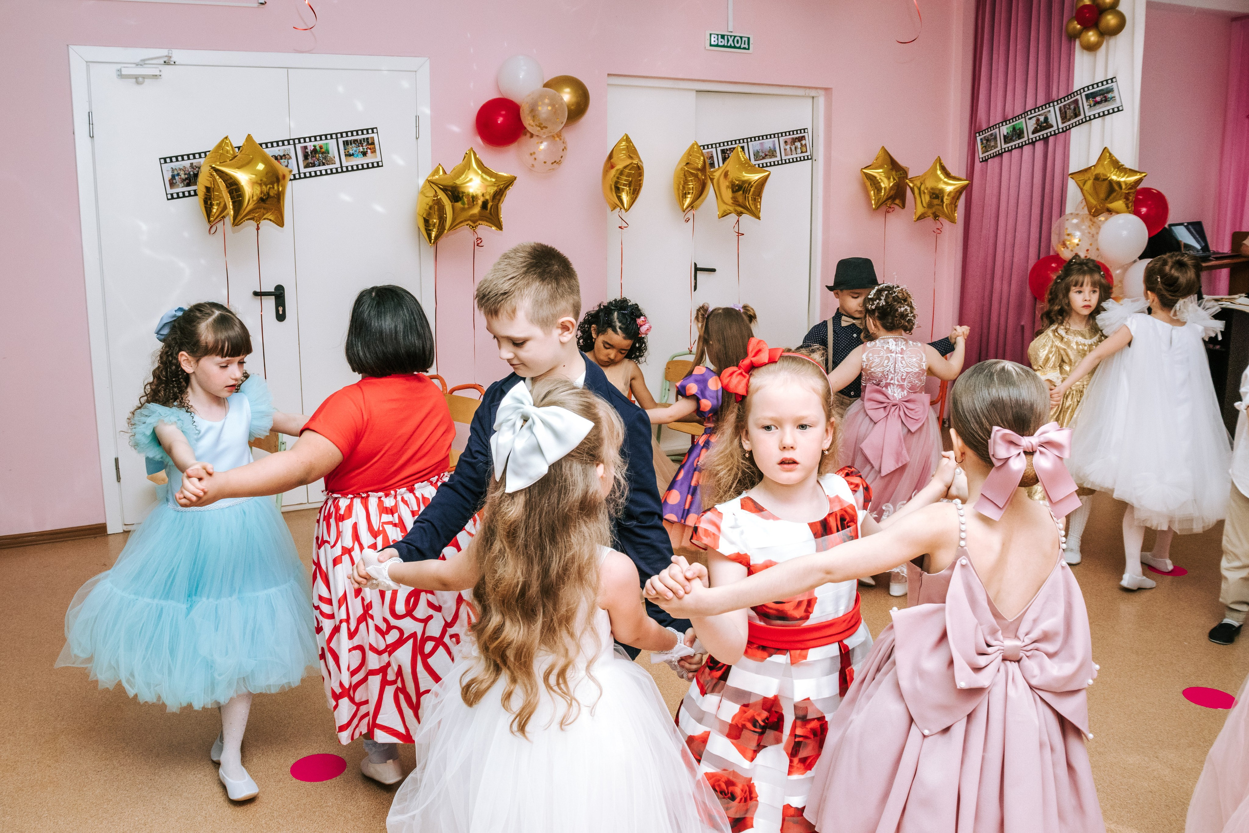 Фотограф на выпускной Детского сада Томск. Фотограф в Томске Дарья Пучкина