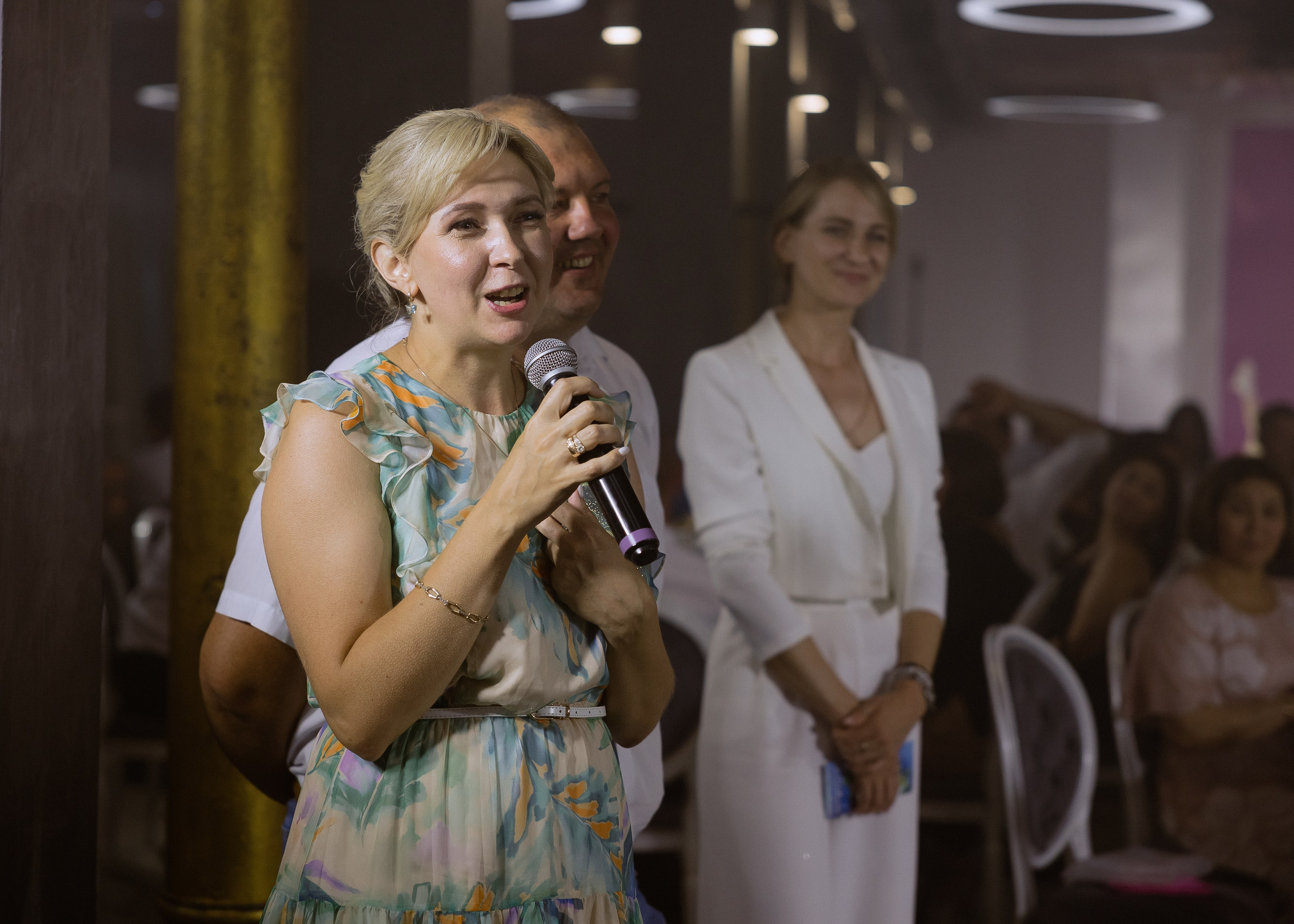 Дмитрий и Алита. Фотограф Эмиль Исякаев