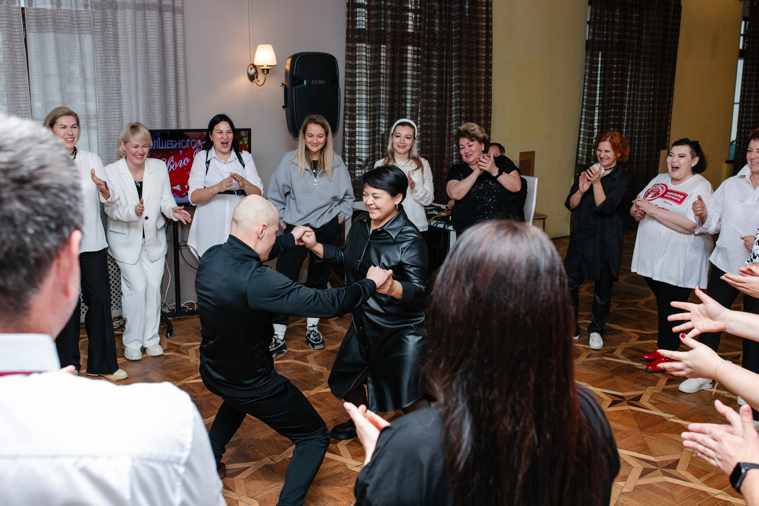 Мастер-класс для банкетных ведущих. Октябрь 2024. Фотограф Пермь. Свадьбы. Семья и дети, школа, д. сад. Фотокниги