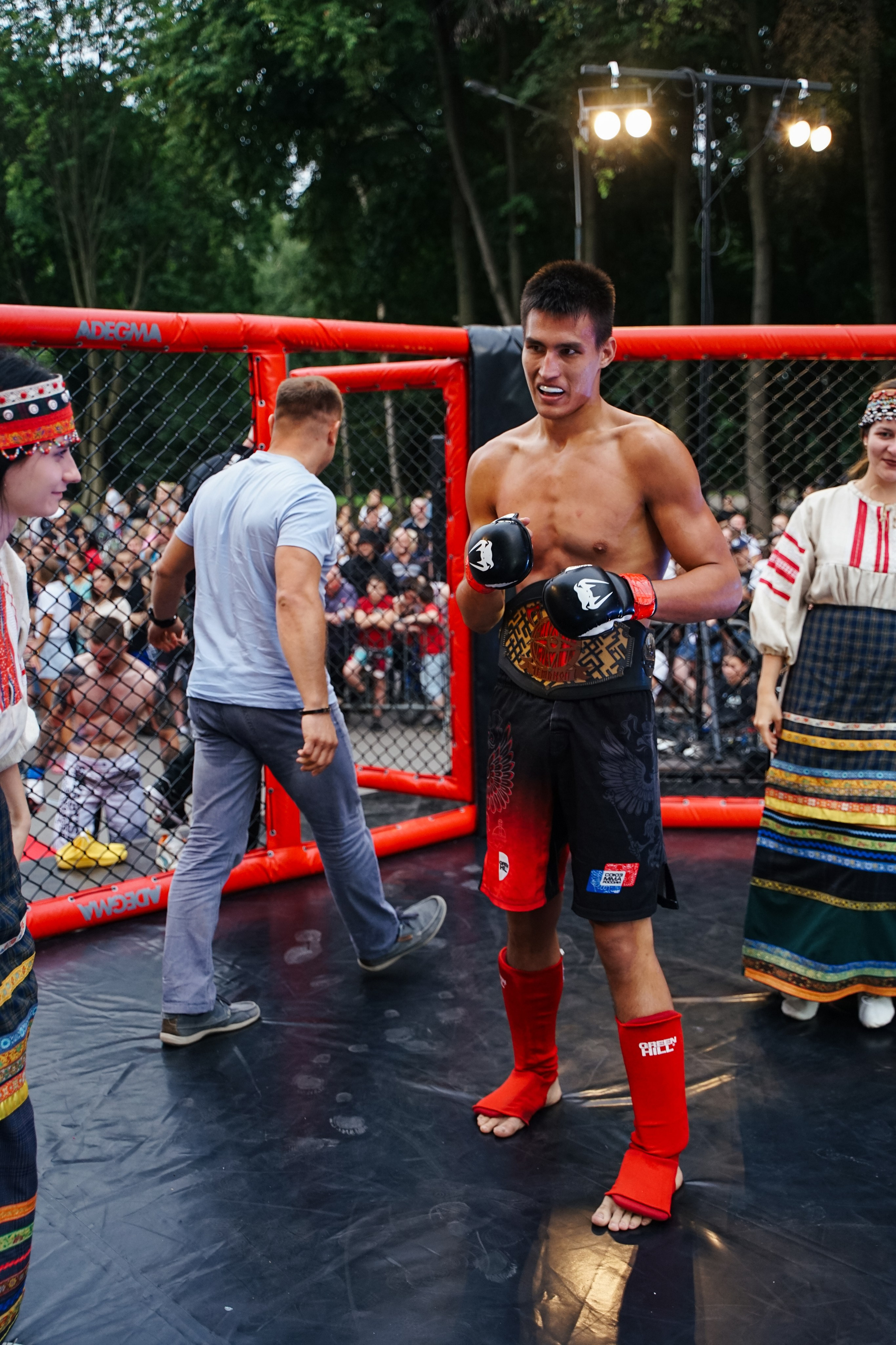 Вечер боев в ЦПКиО. Фотограф Надежда Погребняк | Рязань | Москва