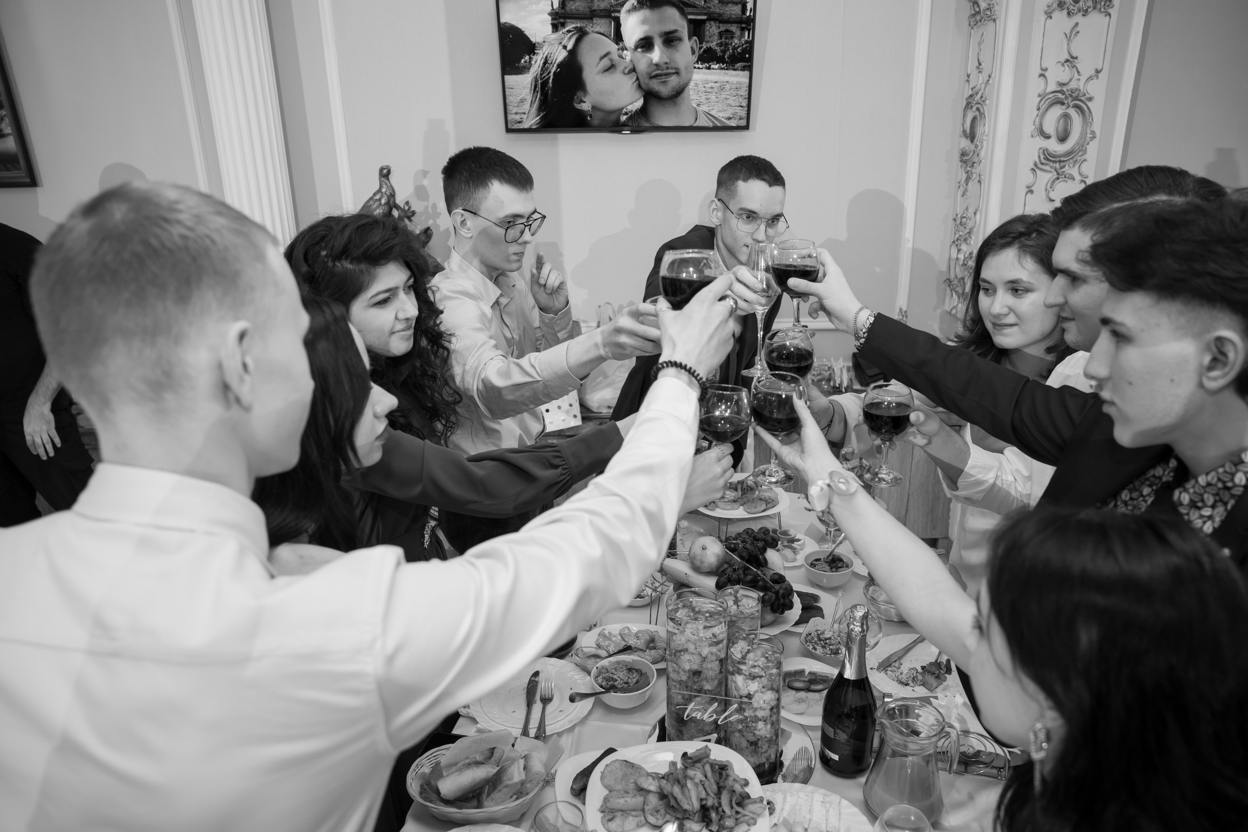 Константин и Дарья, ЗАГС ВДНХ, отель Soluxe, ресторан «Антик». Свадебный и репортажный фотограф (Москва, Королев и другие)