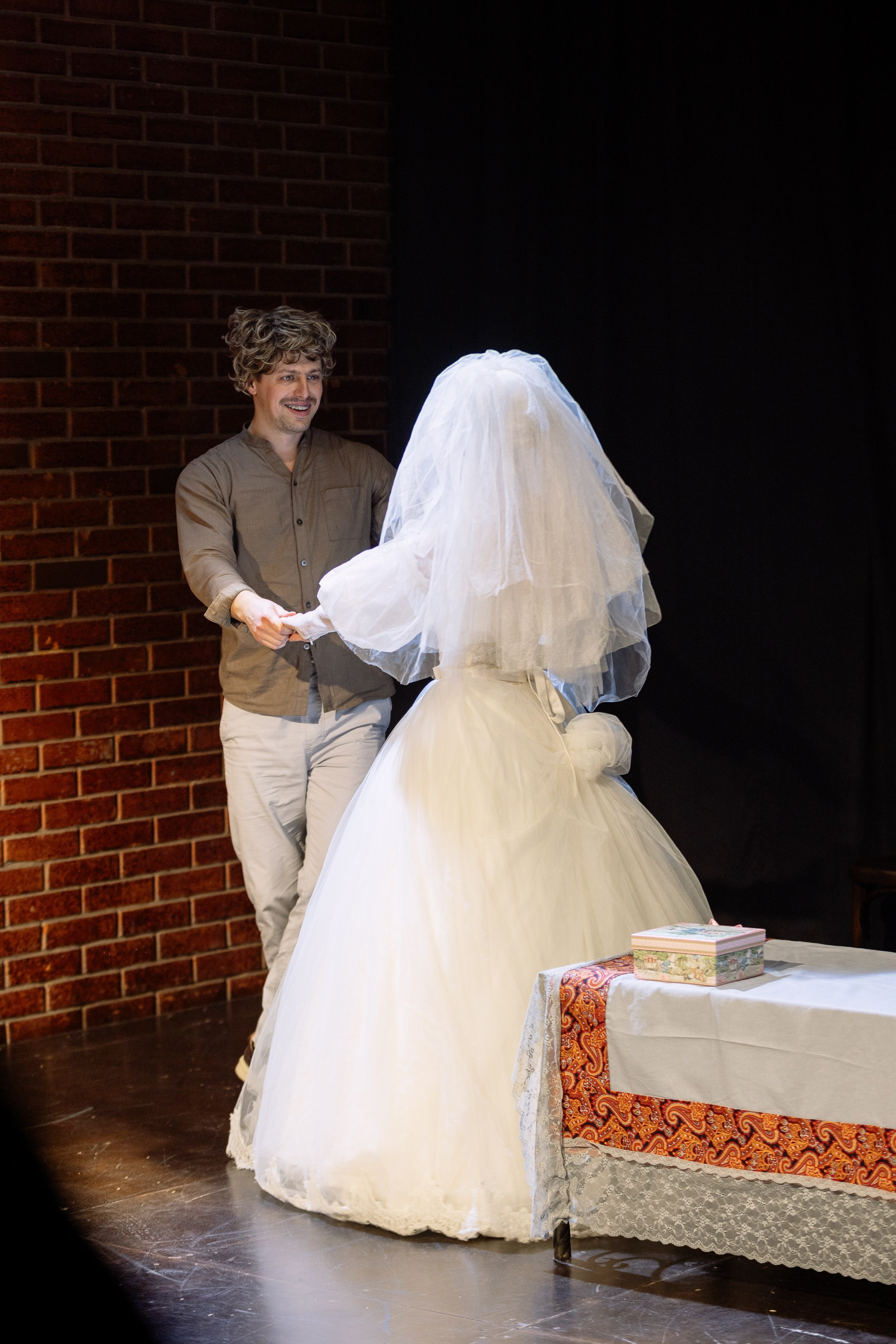 Театр Арт-Авеню _ Женитьба Бальзаминова. Фотограф Юлия Мальцева