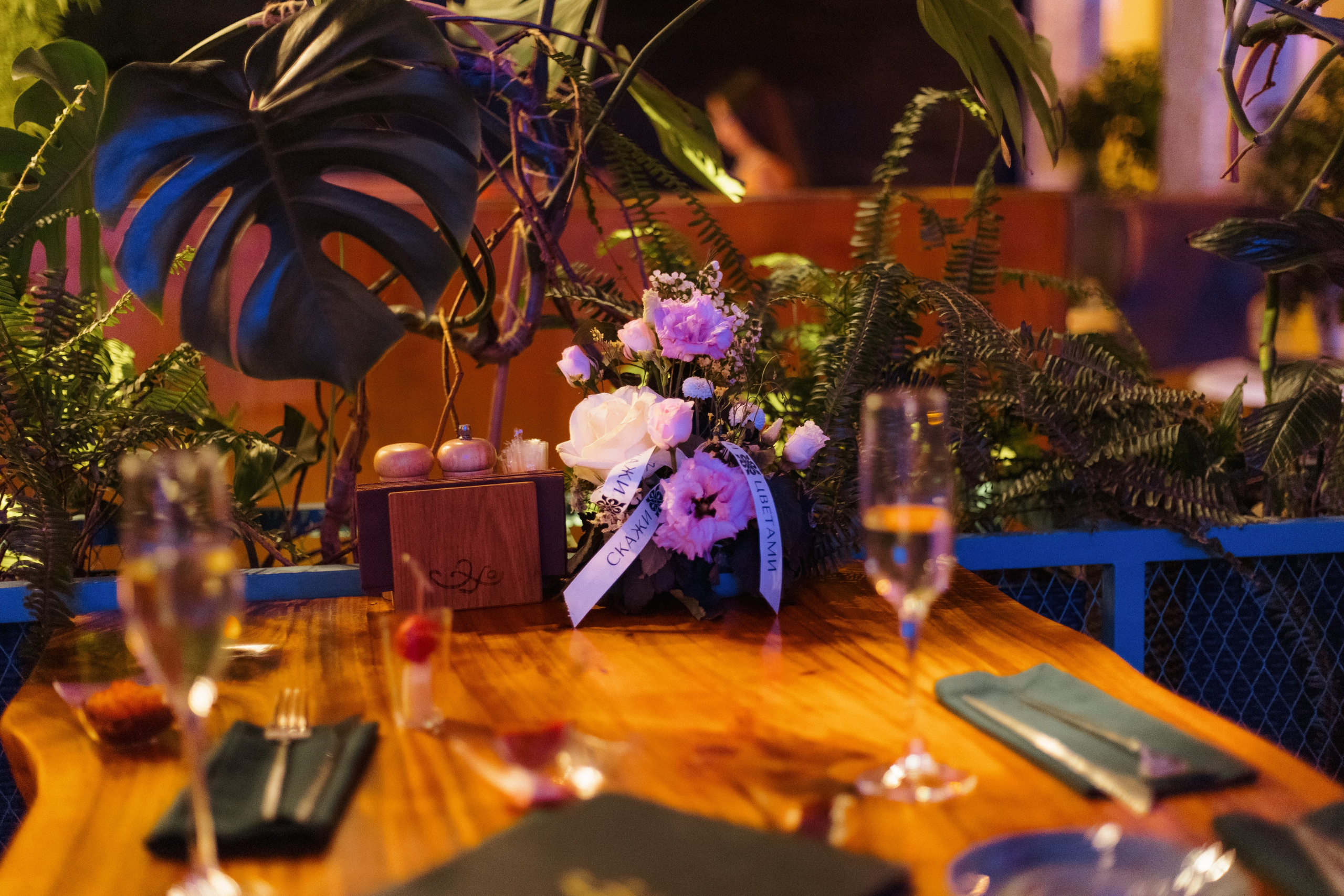 Ресторану ЭХО 10 ЛЕТ. СВОИ. ФОТООТЧЕТЫ-СОБЫТИЯ-МЕСТА