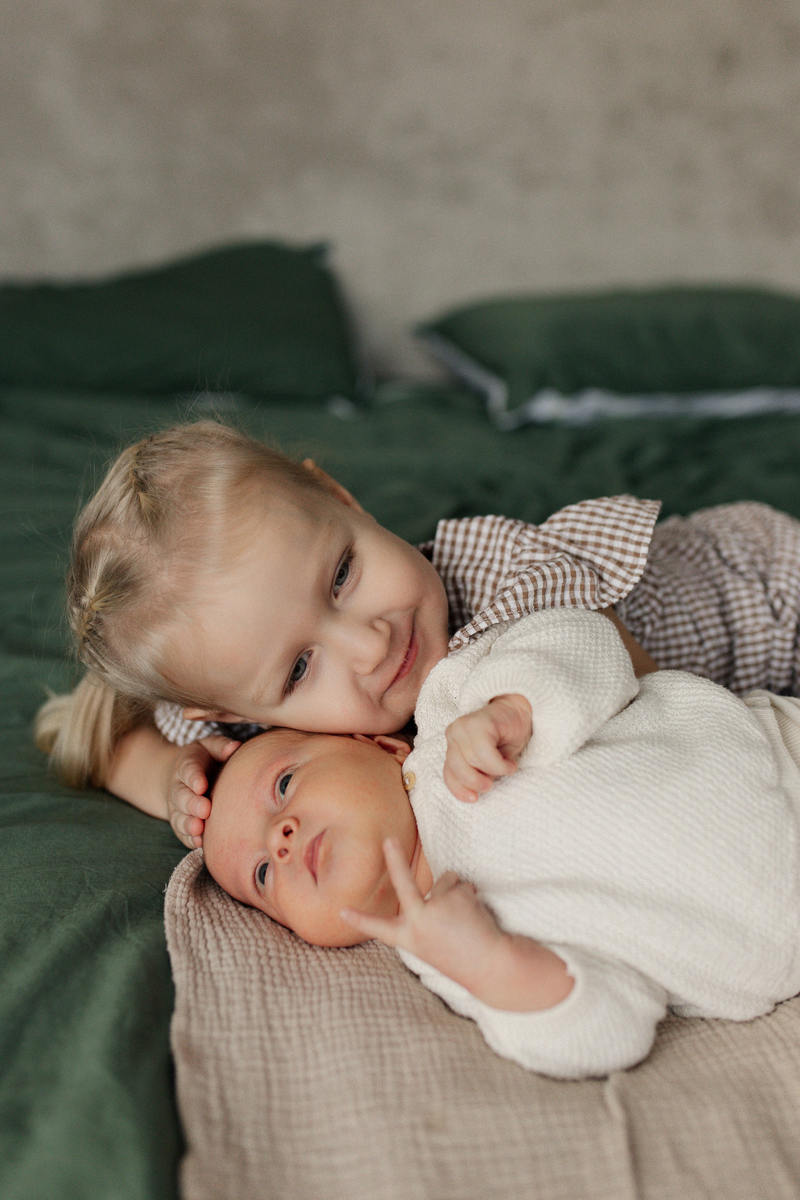 Лиза, Артем и их принцессы. Брысина Алёна/ фотограф Петрозаводск, Карелия