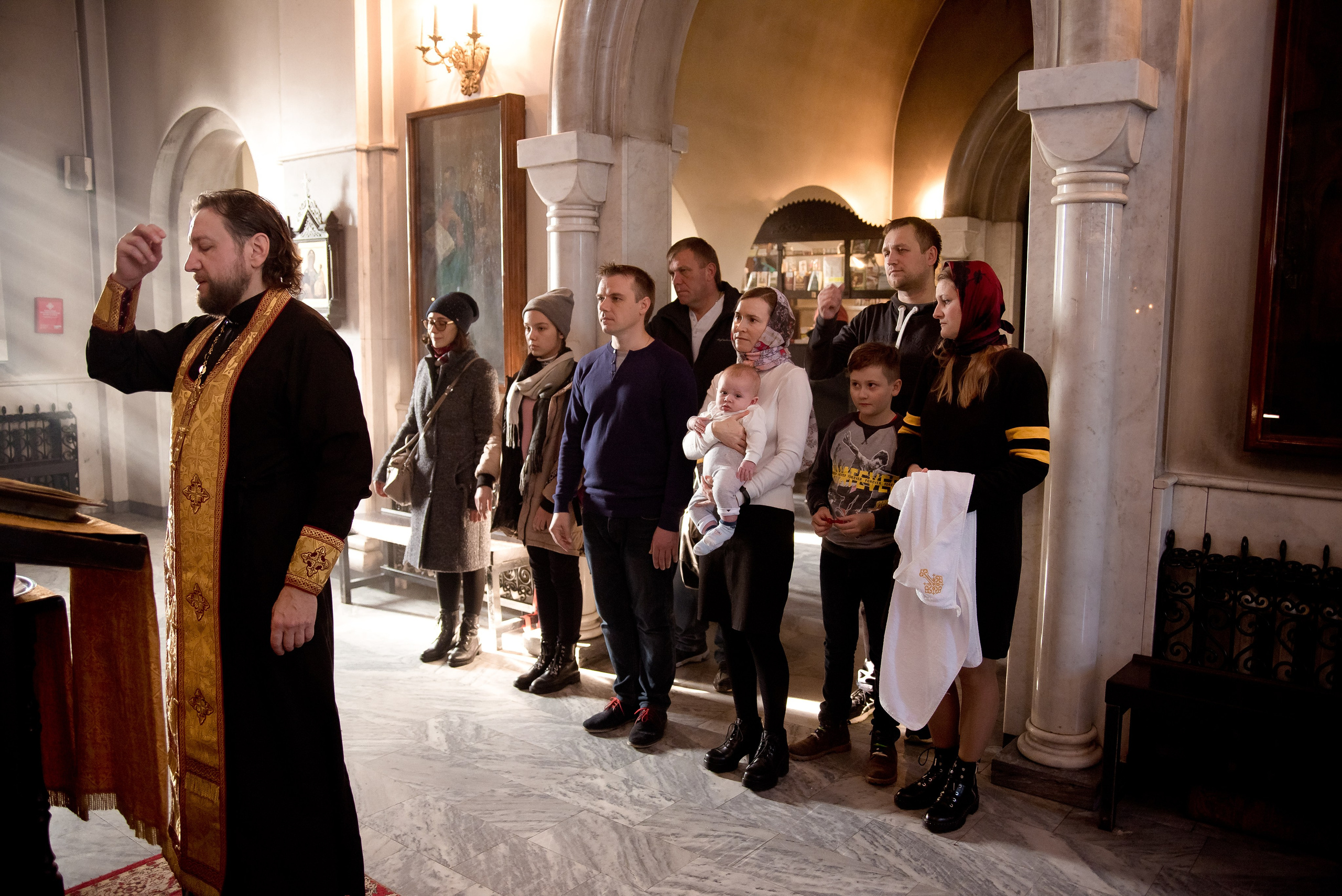 Крещение (фотосъемка крещения) Минск Слуцк. Свадебный и семейный фотограф Ольга Астрейко