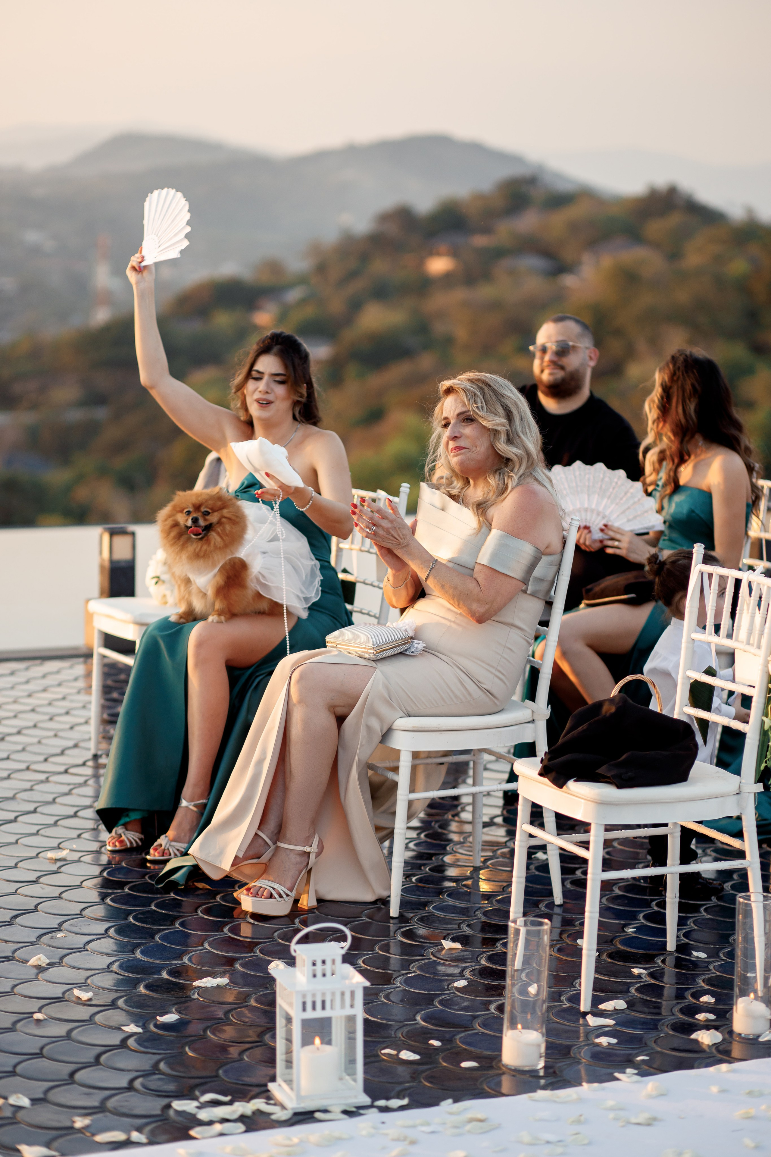 Свадьба с гостями на Пхукете. Фотограф на Пхукете в Таиланде