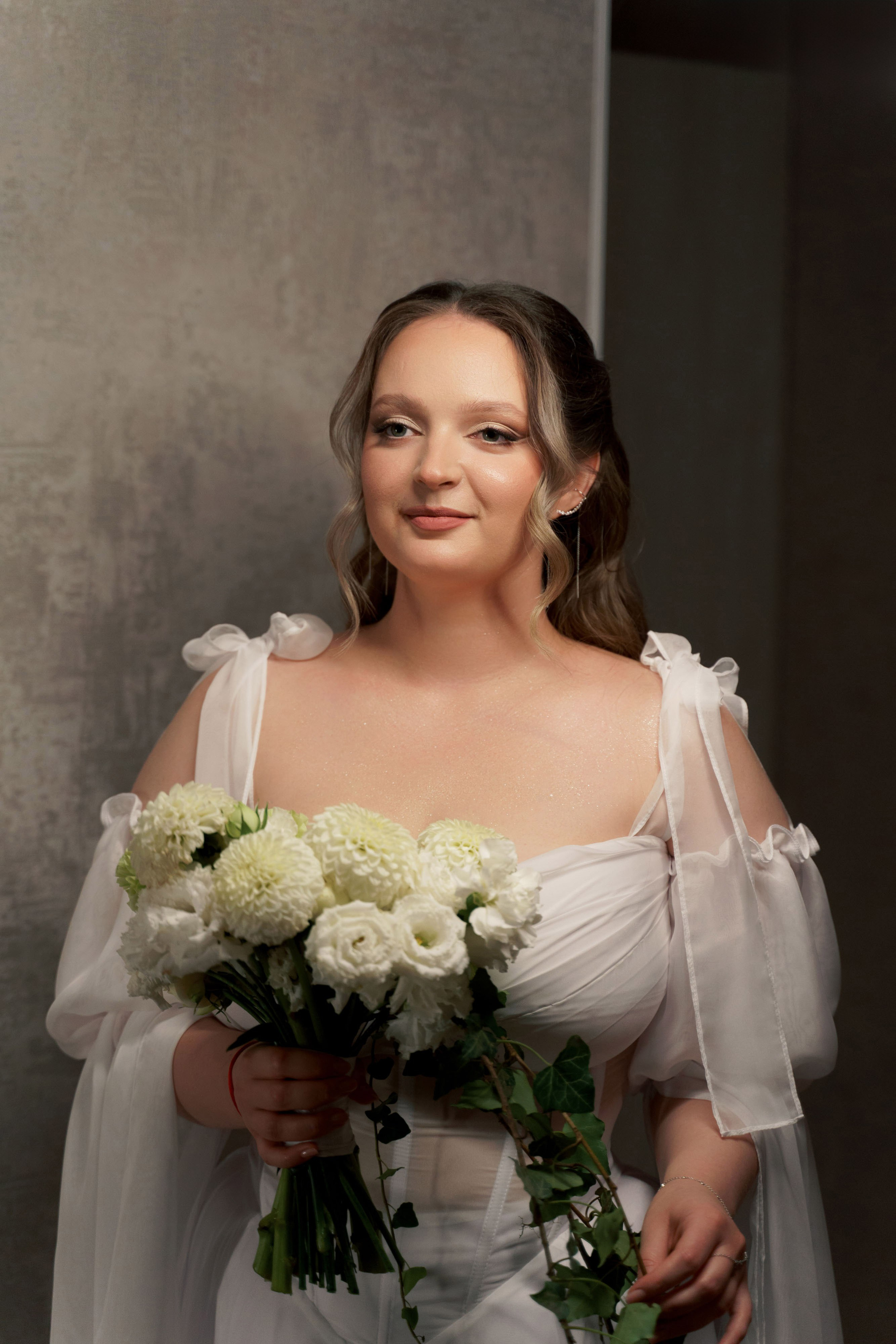 фотосессия сборов  невесты в гостинице