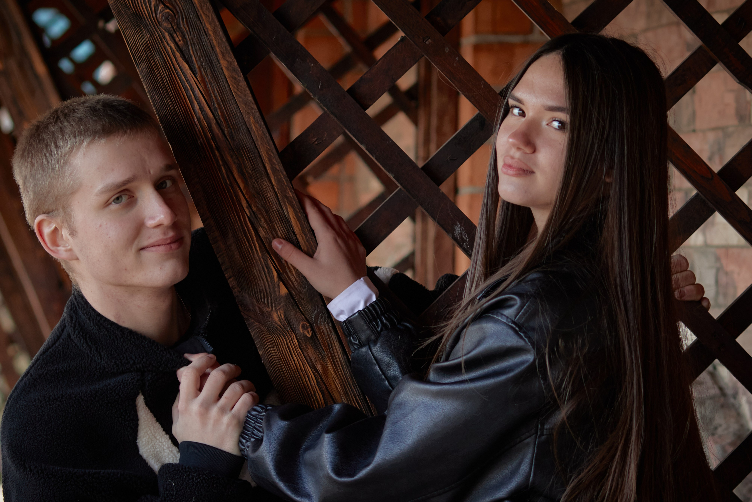 Прогулка прекрасной пары Александра и Александры. Семейный и детский фотограф Майя Гришина