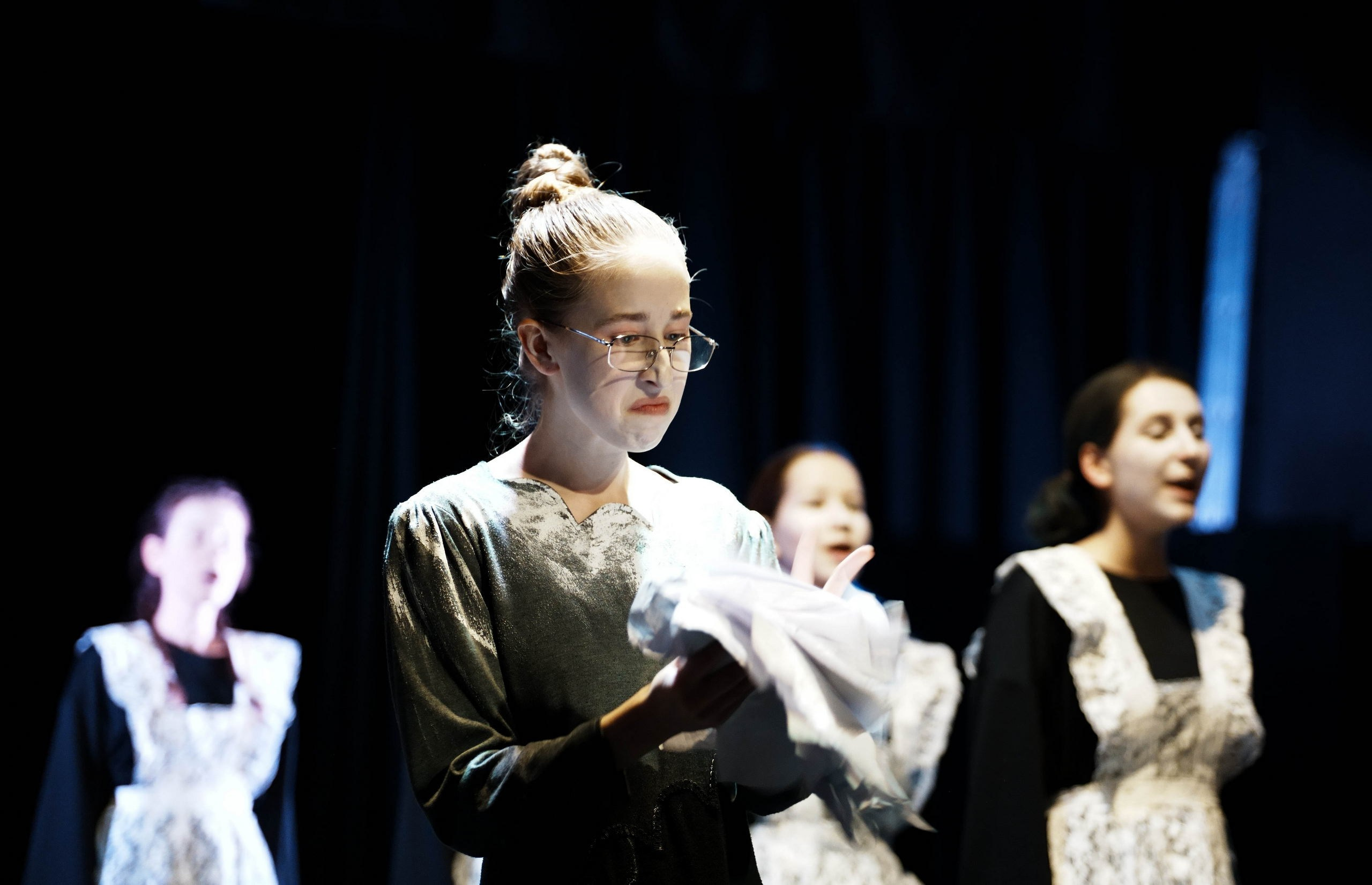 Спектакль «Папа, где ты». Федор Ратчин — фотограф