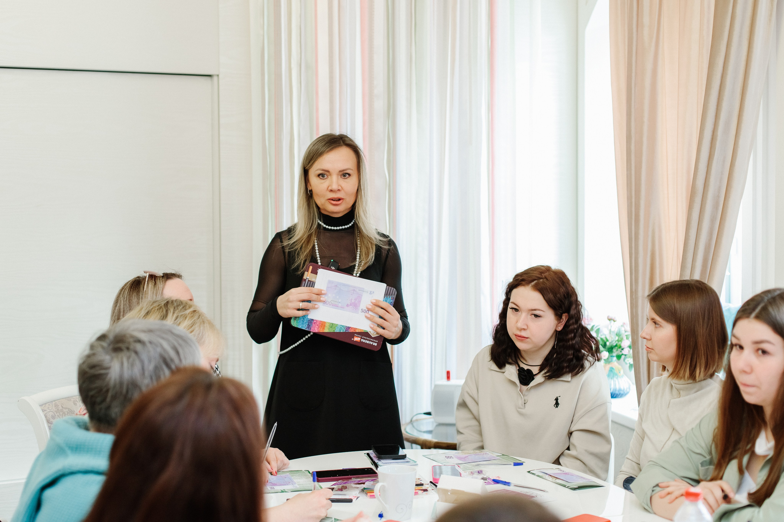 Нейро-нетворкинг. Контентный фотограф в Перми Натали Кытманова