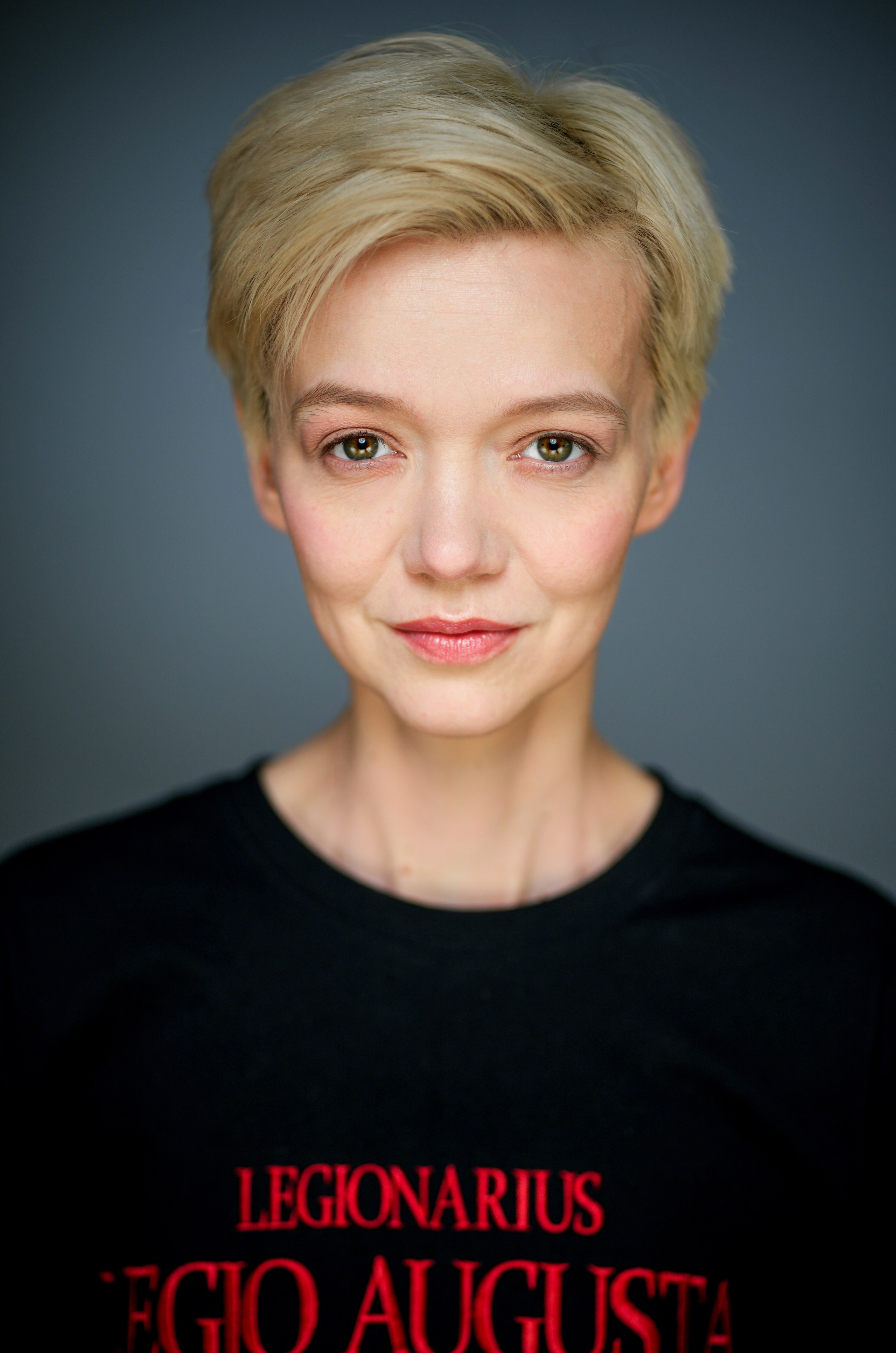 Актриса Тамара Адамова. Портретная съемка в Москве, студийный фотограф Игорь Фомин