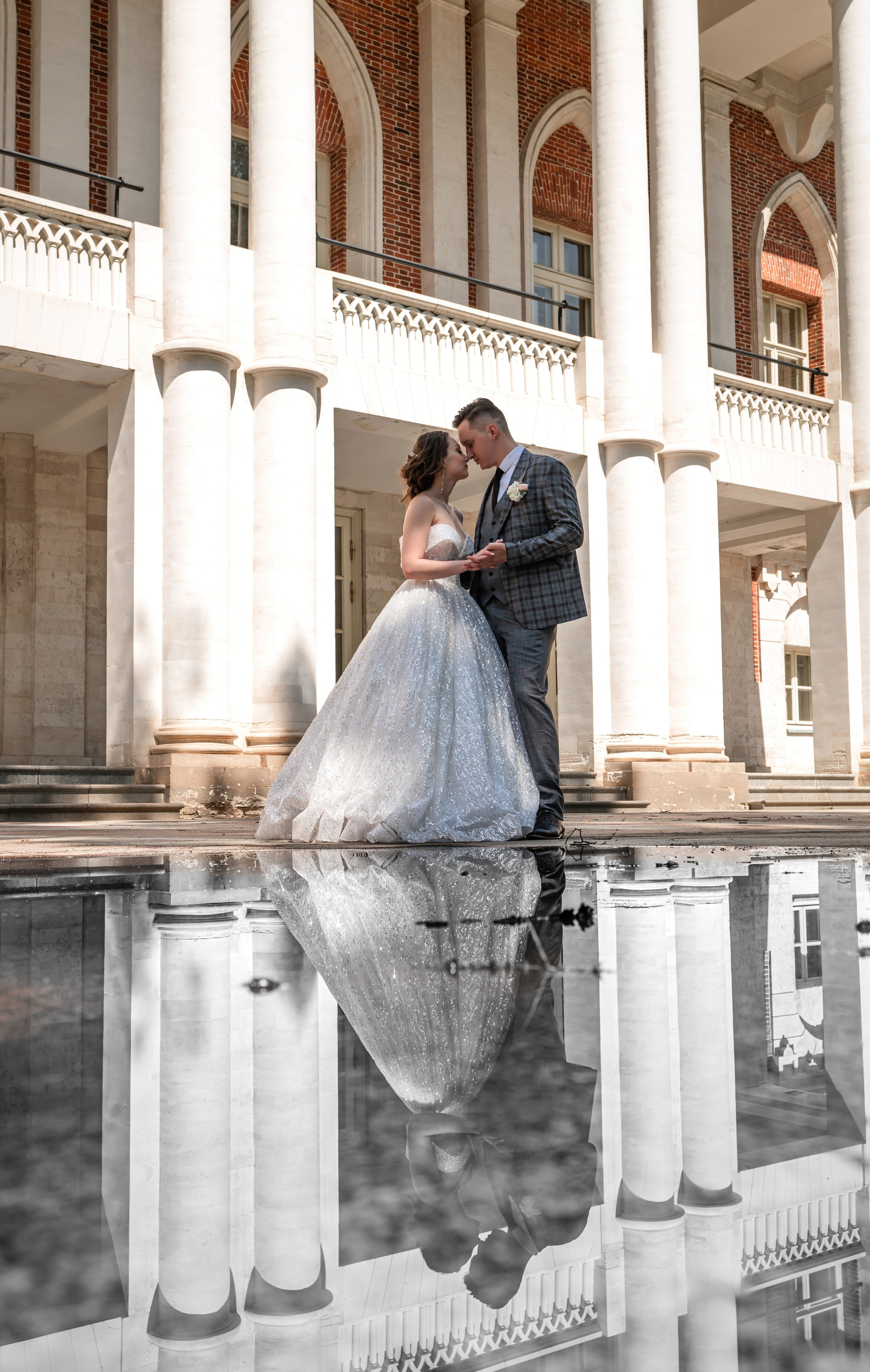 Свадебная фотосессия в Царицыно. Свадебный фотограф Вера Климова