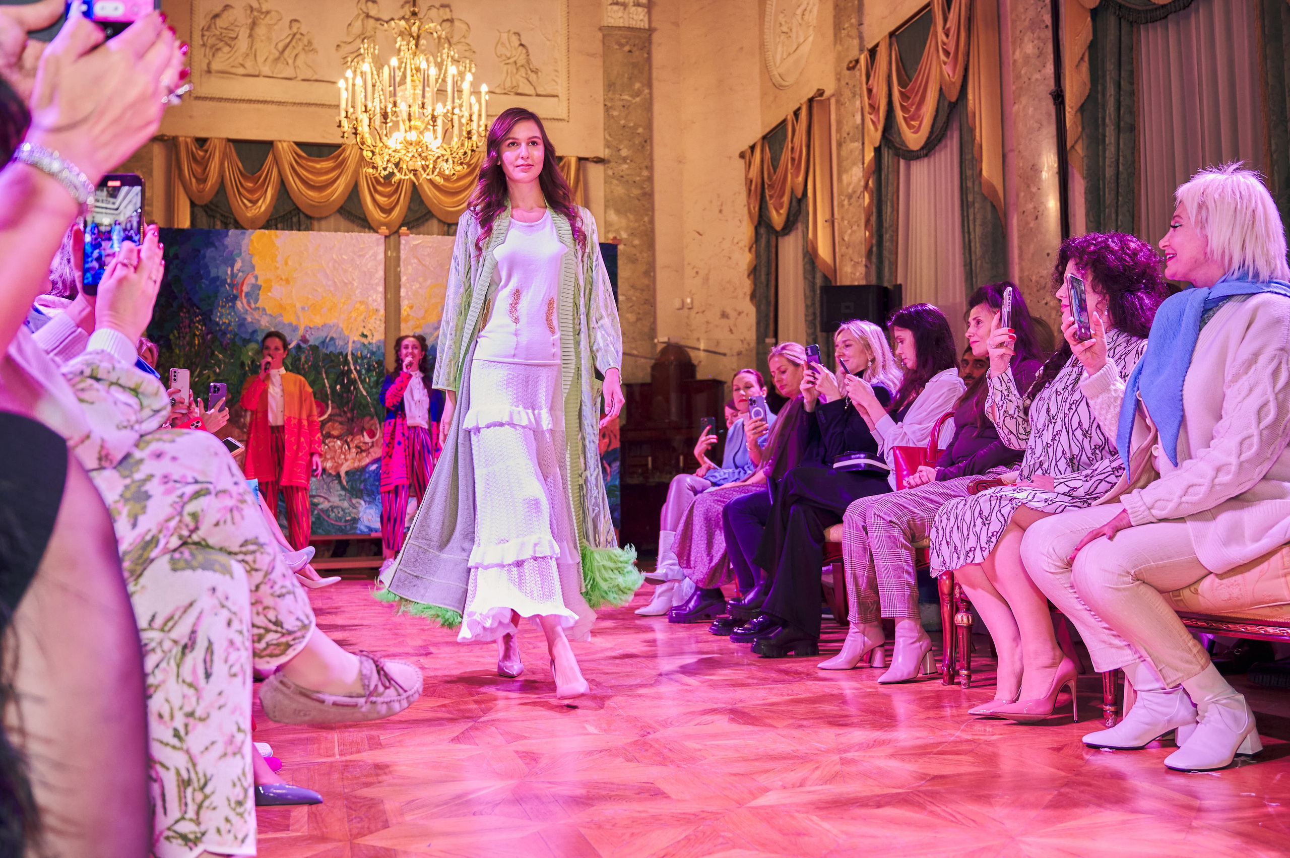 21.09.22 Люблино — Показ коллекции платьев. Никита Хохловский фото и видео продакшн