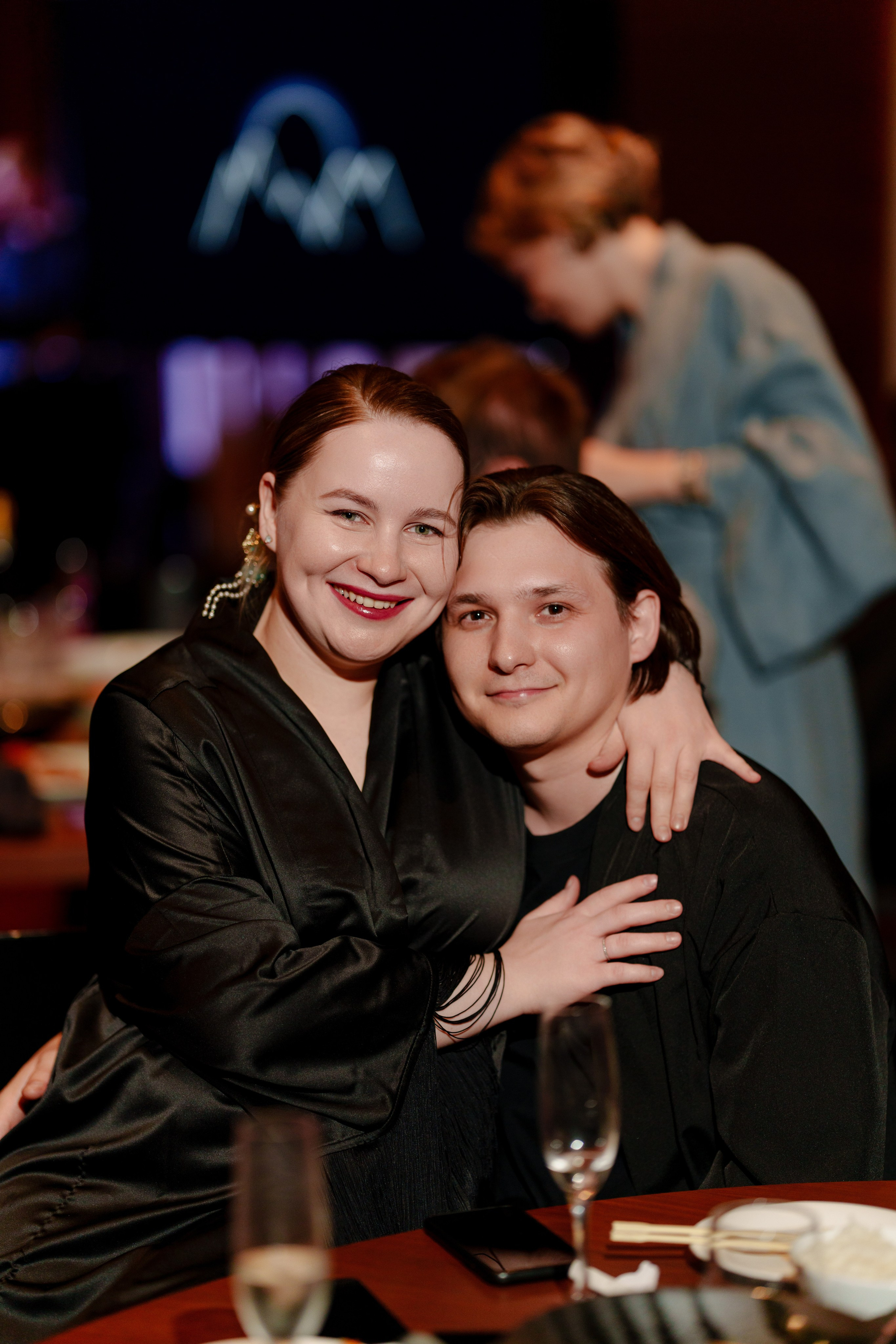 Репортажный фотограф на день рождения в ресторане KAI. Репортажный фотограф Москва Сергей Дружинин