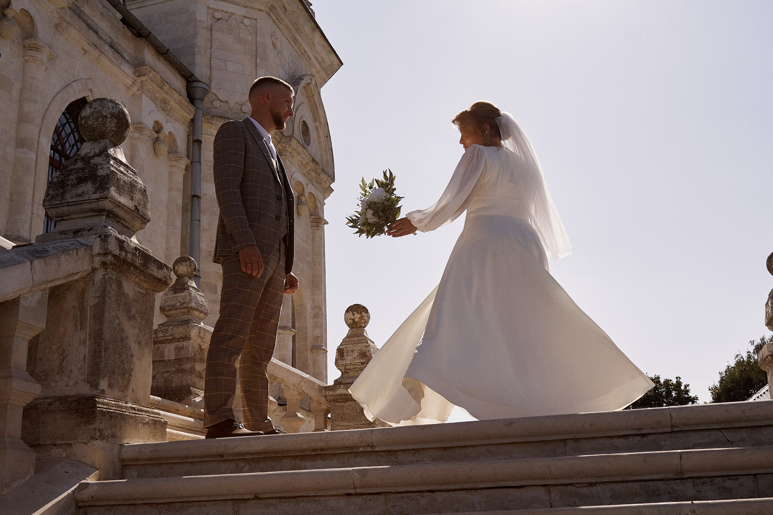 Алевтина и Дмитрий. Владимирский храм. Фотограф лавстори Москва/МО Приятелева Ангелина