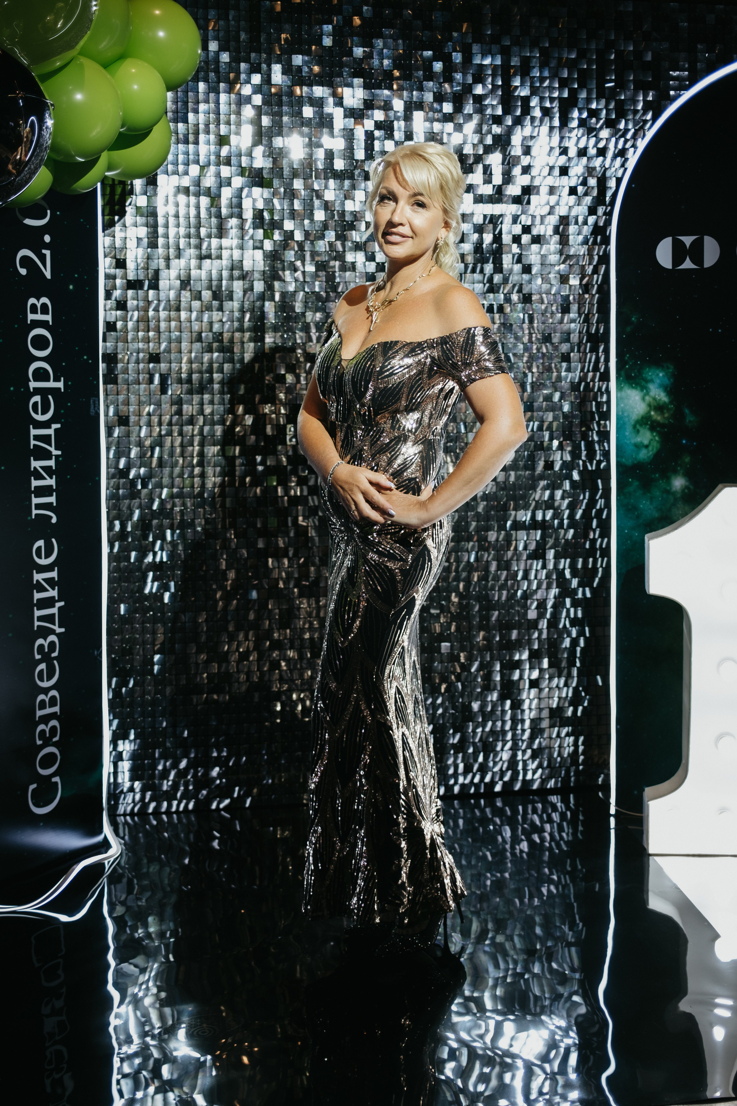 Корпоратив в Сириусу (Адлер) 10 лет компании. Свадебный фотограф Денис Ожигин в Краснодаре и крае. Эмоциональная и стильная съемка вашего дня