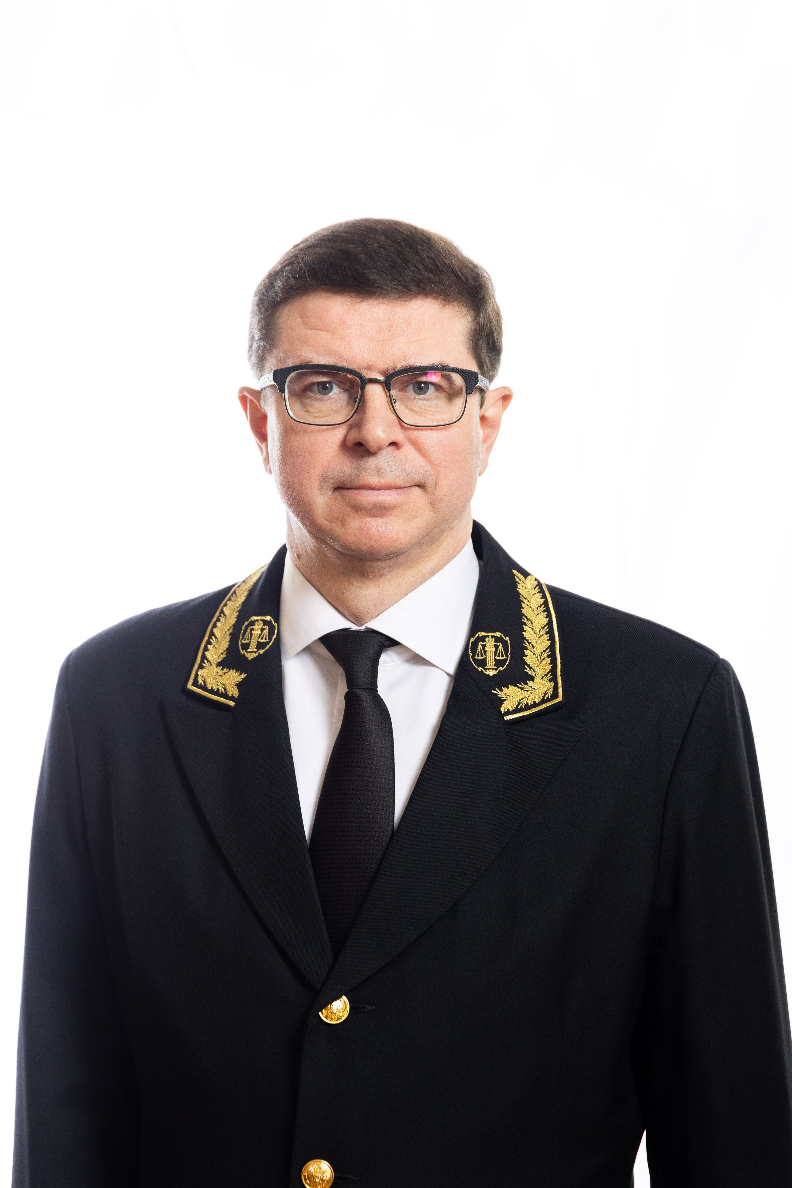 Сотрудники/деловые портреты. Фотограф Родион Нарудинов