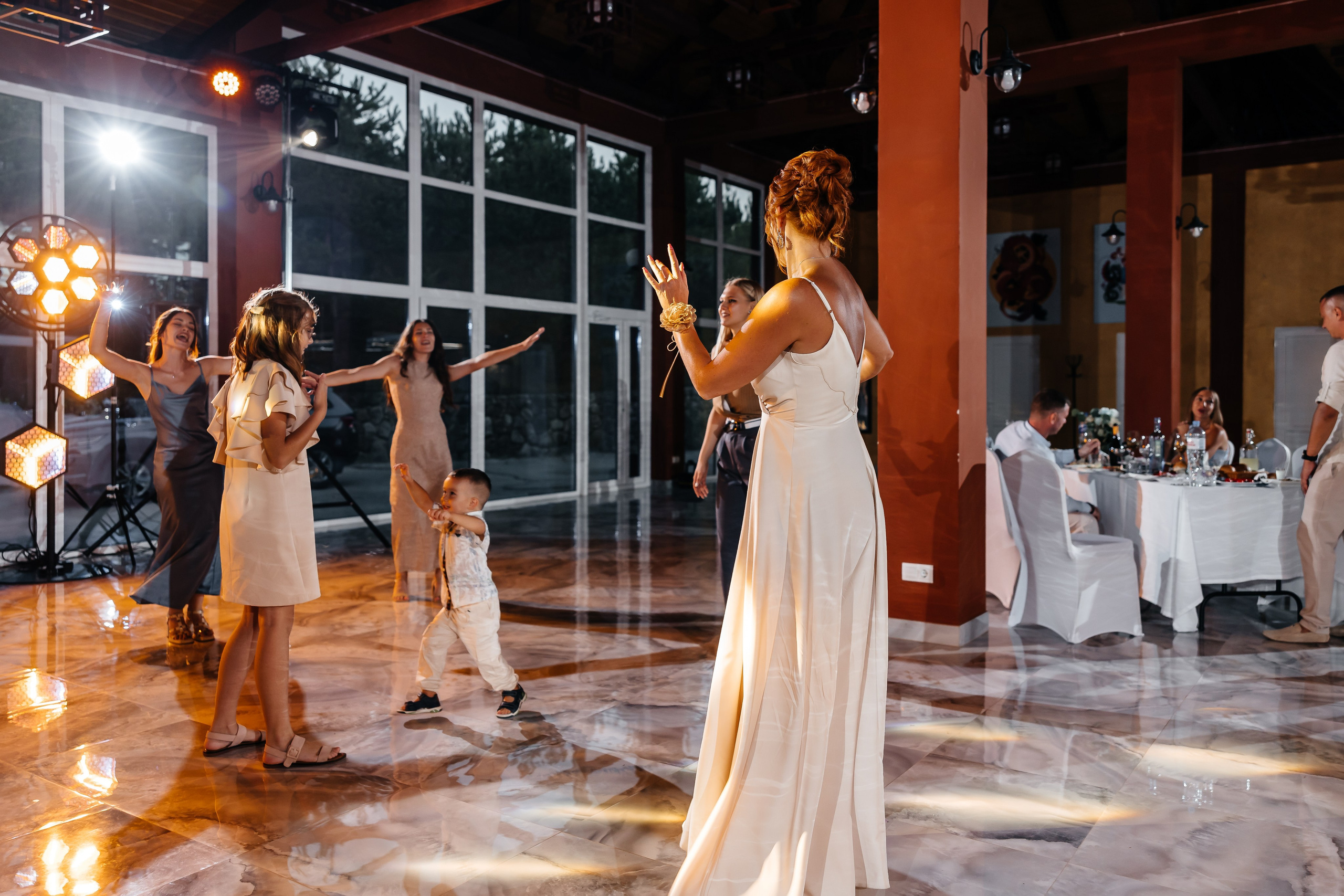 Анонс свадьбы Юлии и Александра. Свадебный фотограф в Крыму и Севастополе Ольга Баскакова