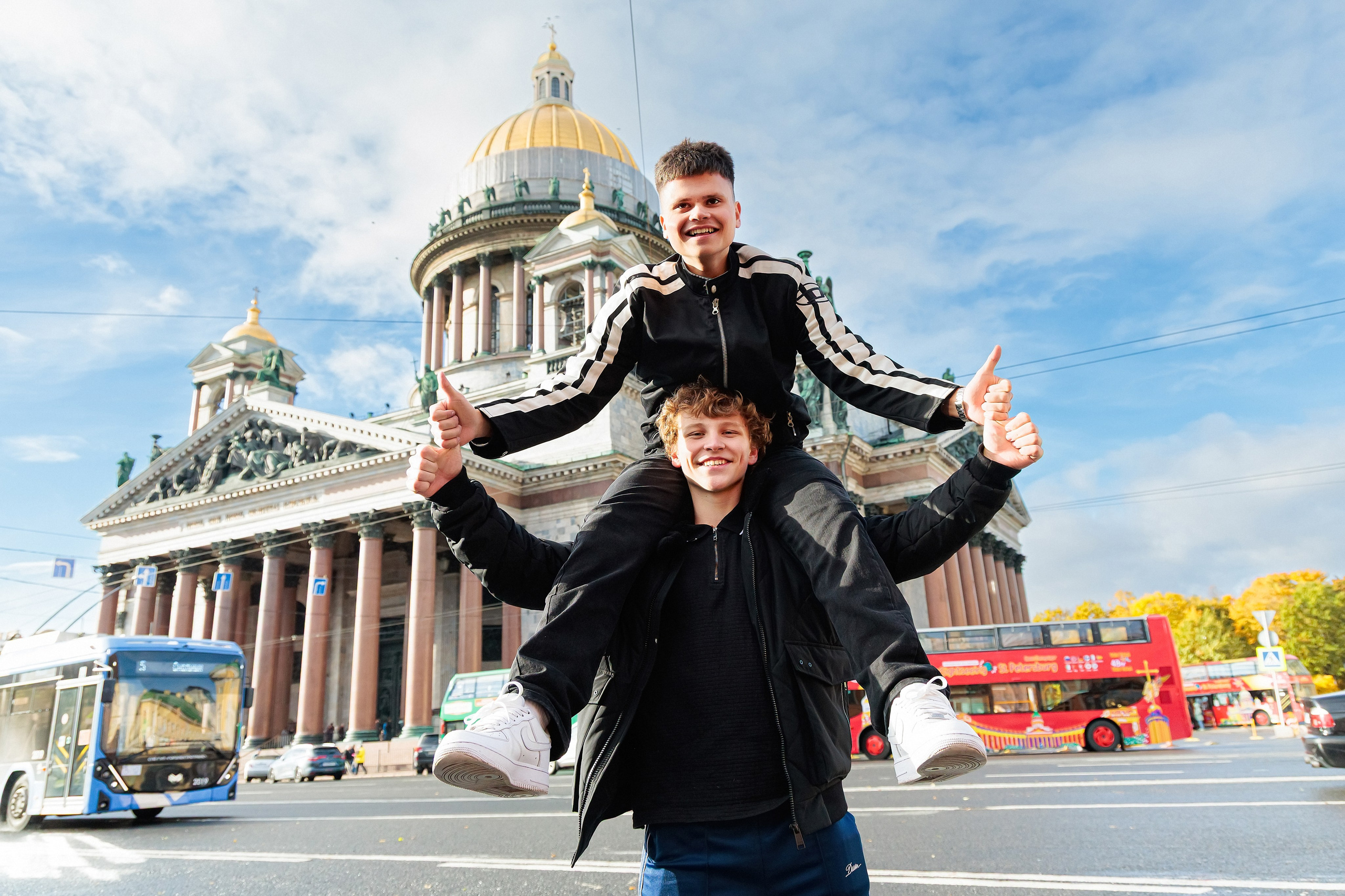 Осень. Старшая школа. Свадебный, семейный, детский фотограф в Санкт-Петербурге