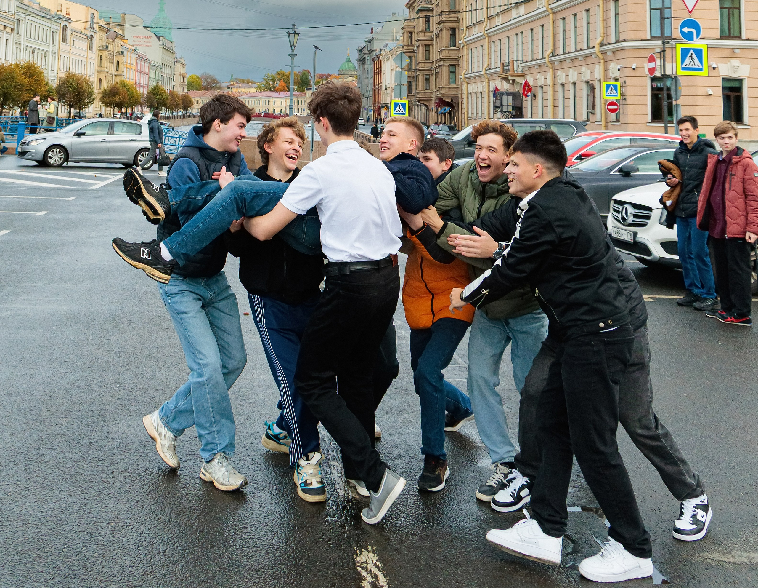 Осень. Старшая школа. Свадебный, семейный, детский фотограф в Санкт-Петербурге