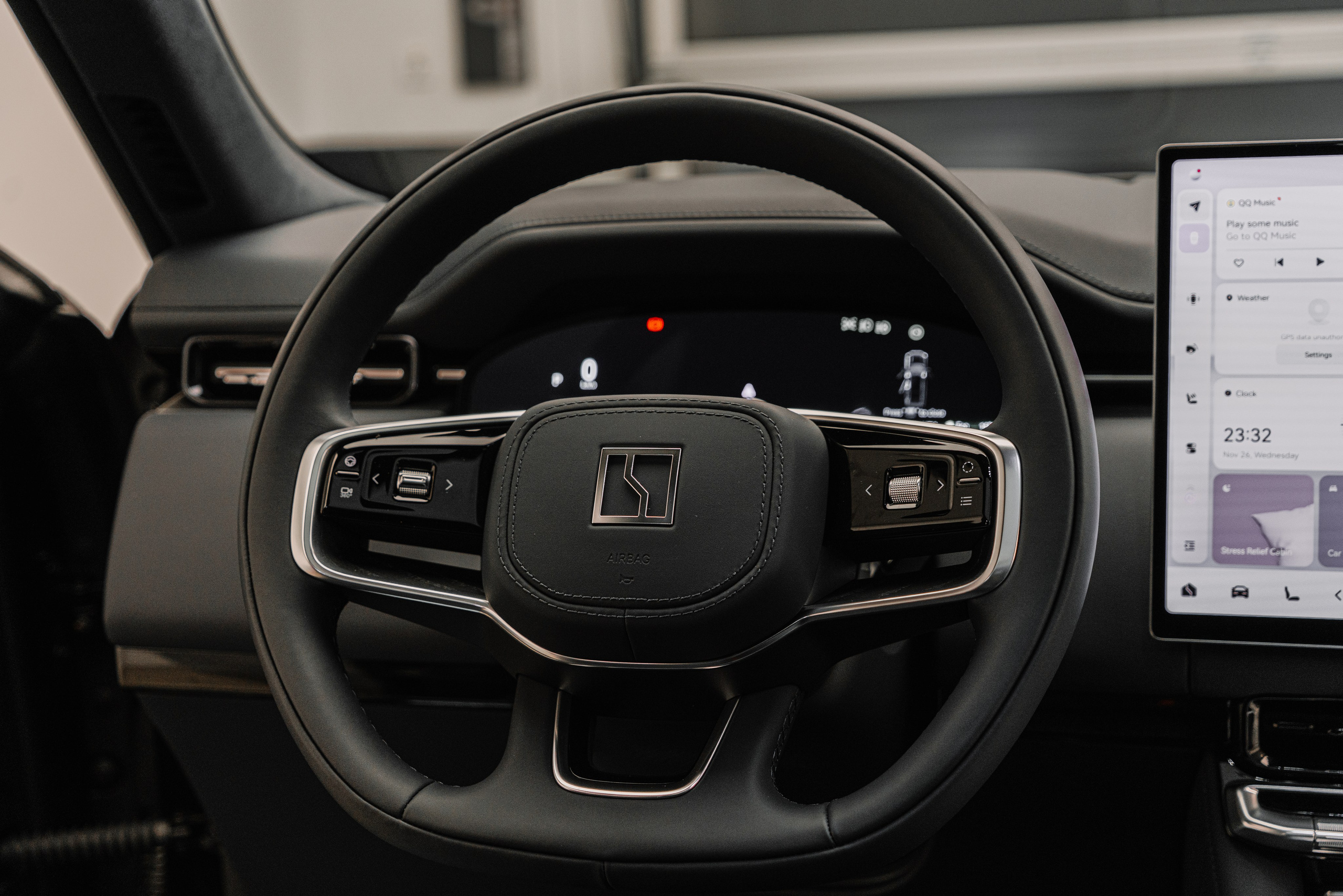 ZEEKR 9X. Фотограф Рома М