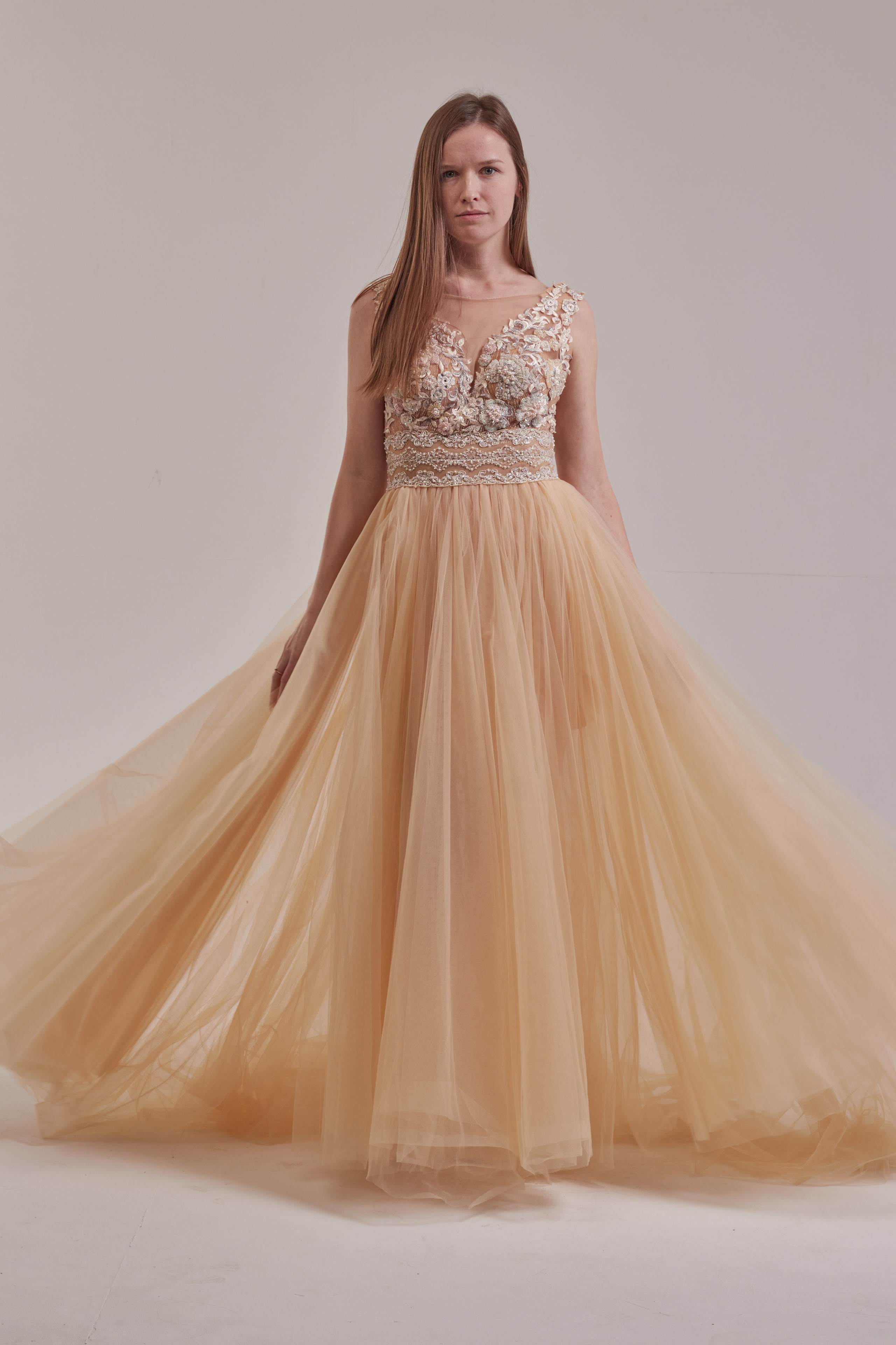 Аренда образов. Фотостудия Гранд в Санкт-Петербурге