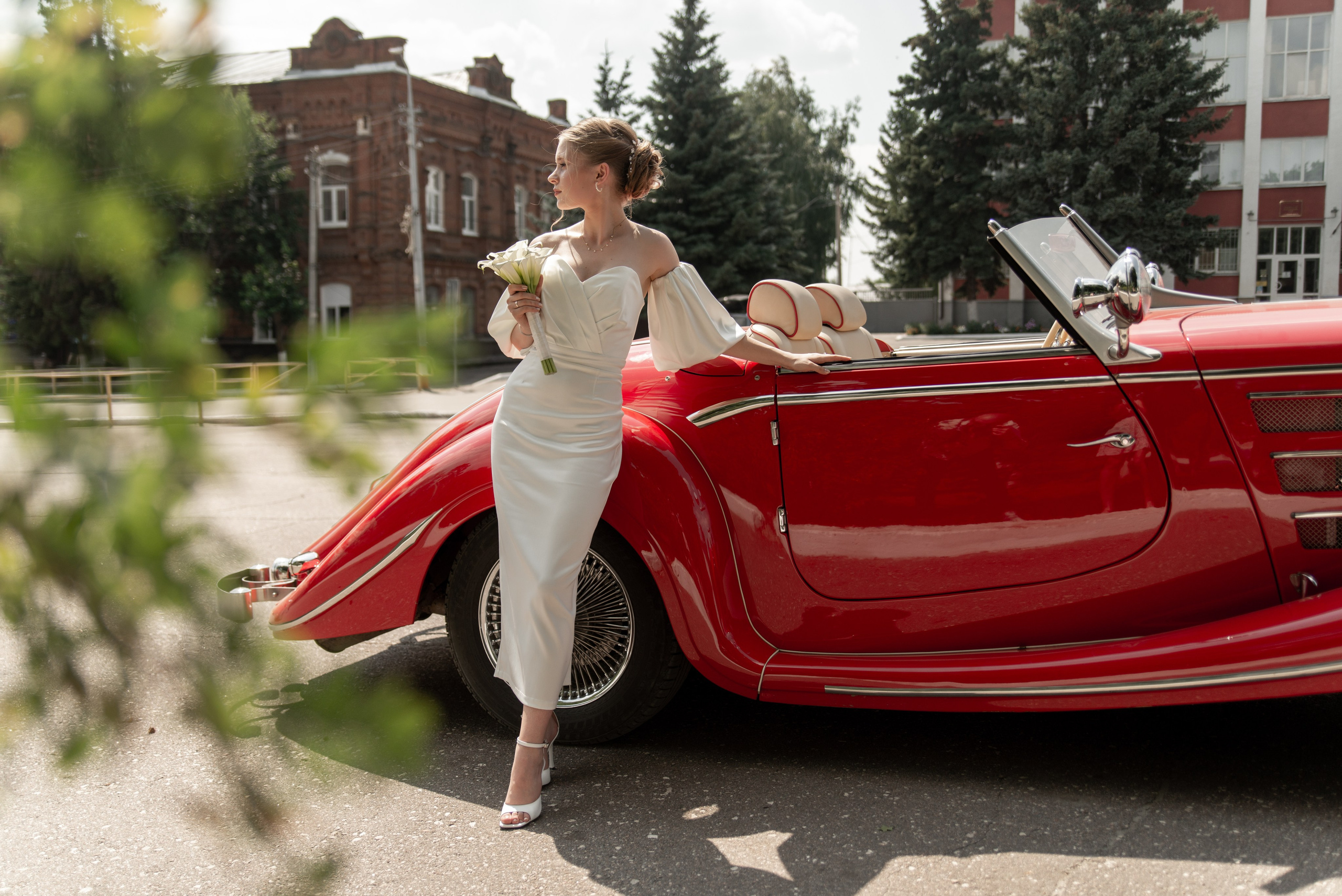 Меня зовут Александр Литвинчук и я свадебный фотограф в Саратове