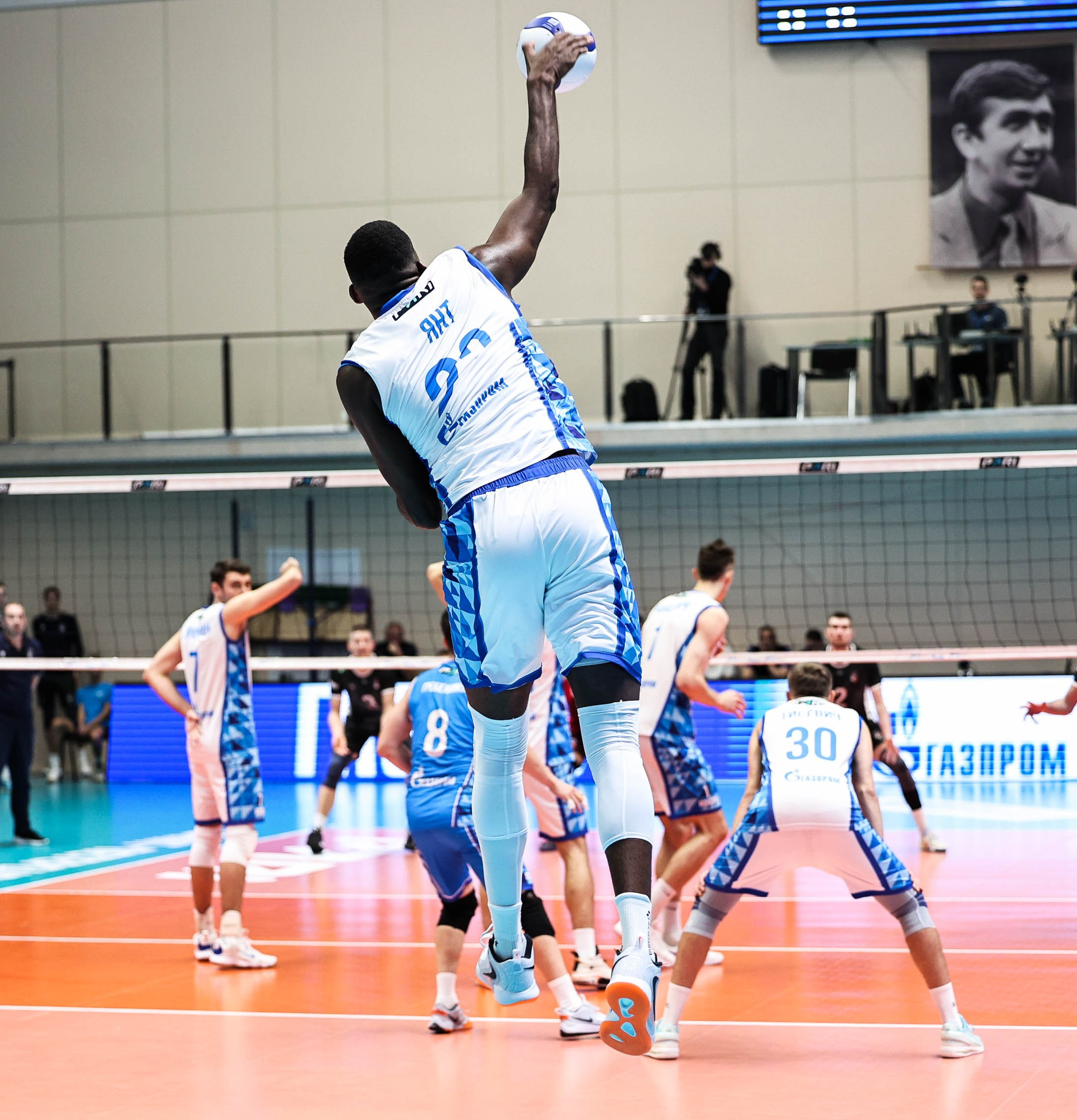 Волейбольный клуб «Зенит». Спортивный репортажный фотограф из Санкт-Петербурга Виктория Азарова