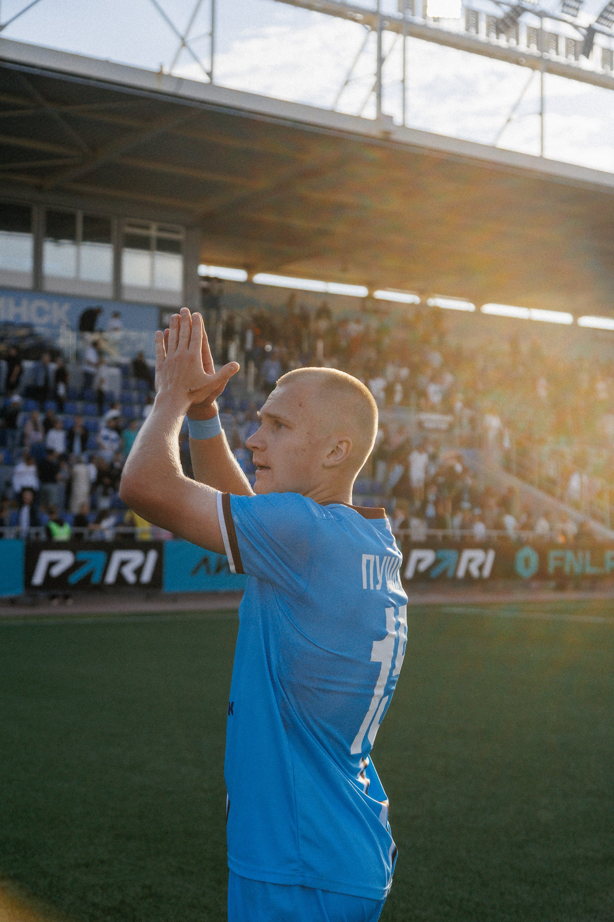 ФК ЧЕЛЯБИНСК Х ФК ВОЛГА. Репортажный фотограф Макс Брагин
