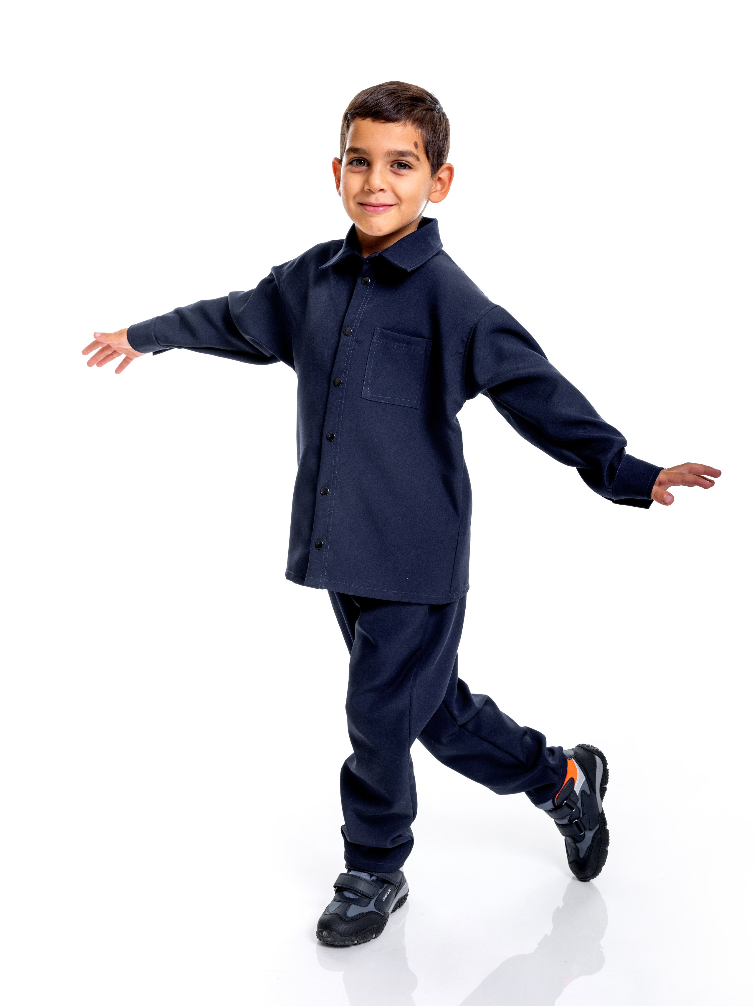 Для маркетплейсов с выбором фона (белый/серый). Фотограф в Туле Крупский АнДРей. Фотостудия «КАДР71» в Туле