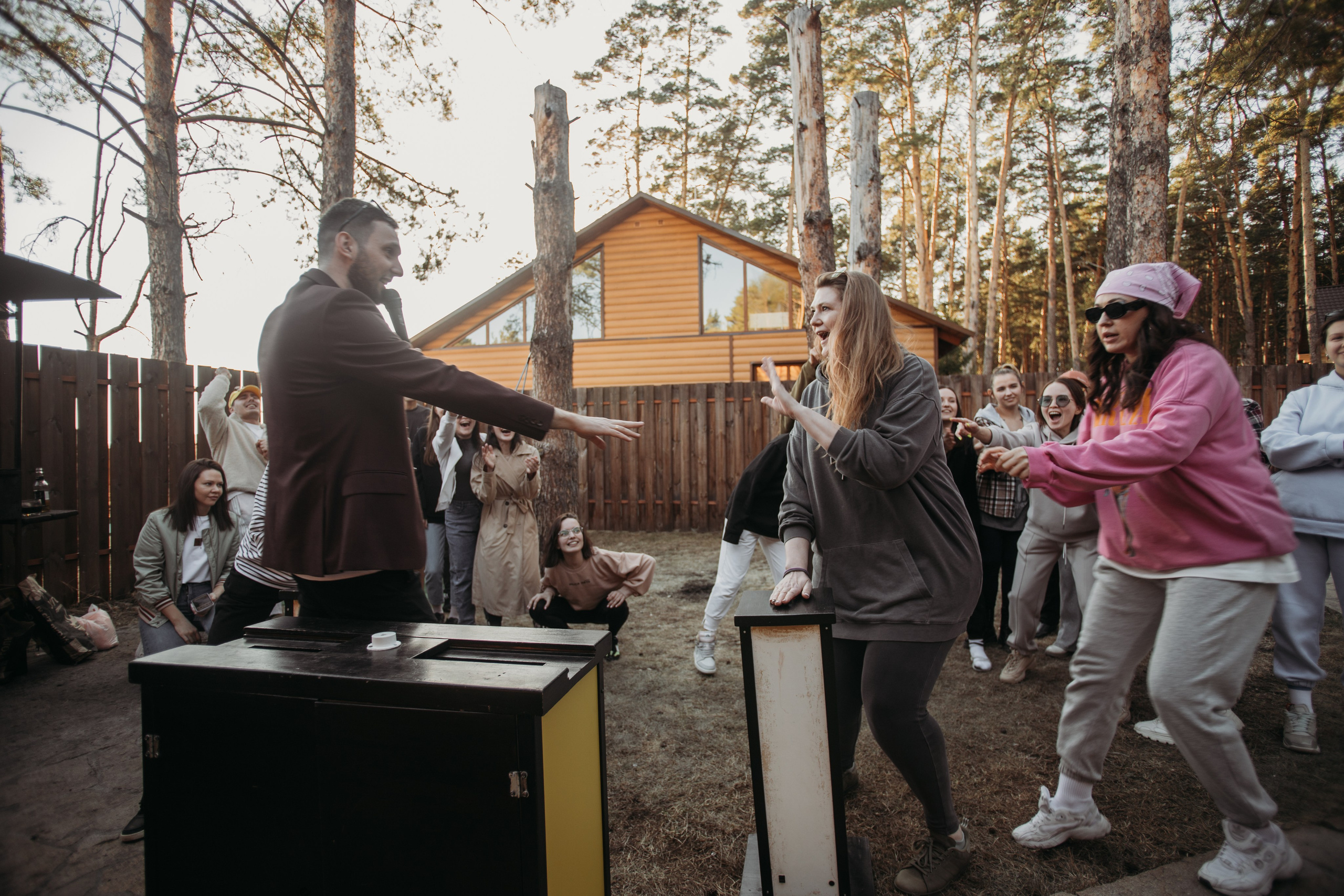 Корпоратив Muza_Arts. Венера Гайн. Репортажный фотограф  Тюмень. Обучение фотографии с 0