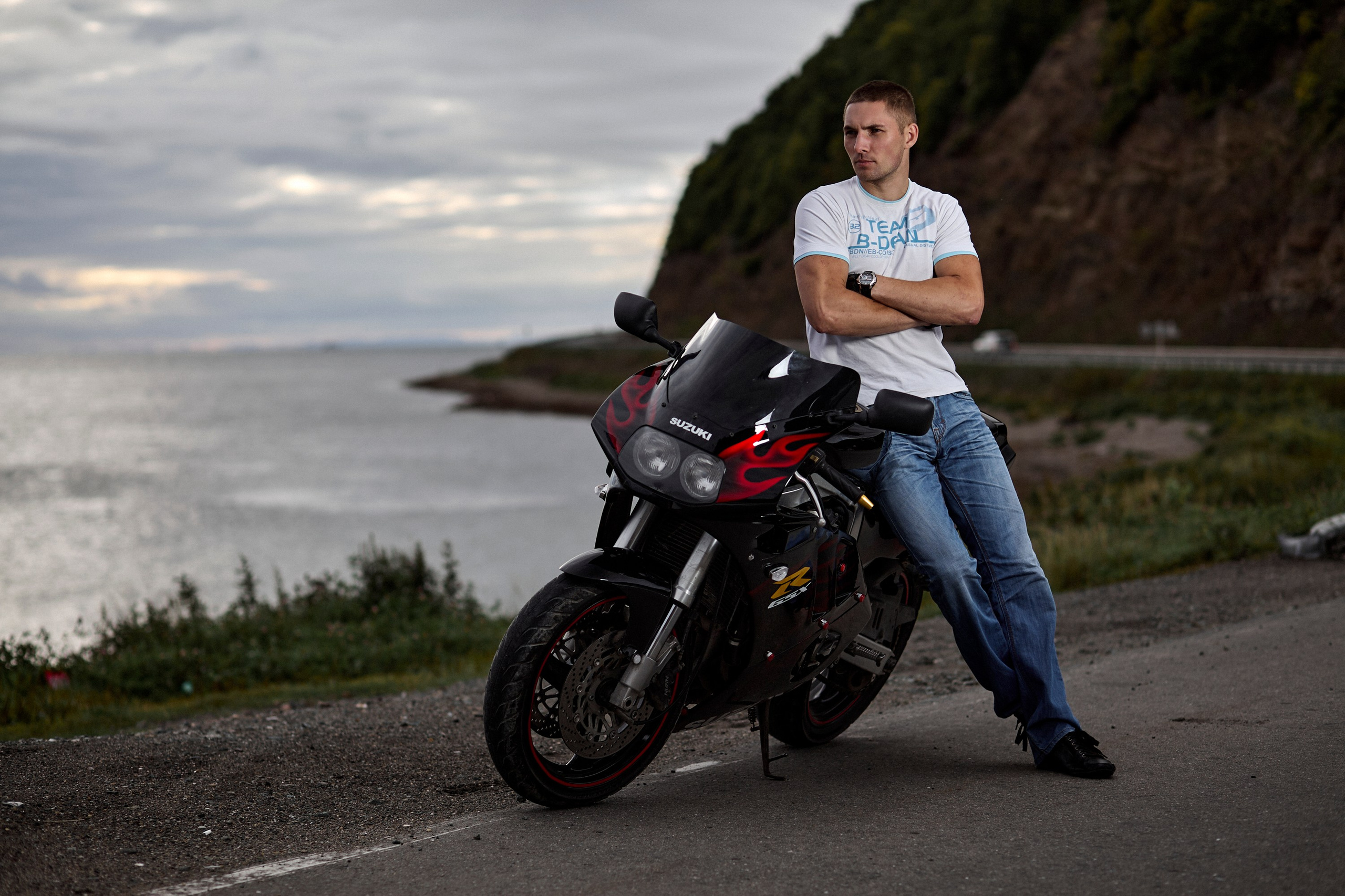 Парень, девушка, байк. Фотограф Андрей Серенков